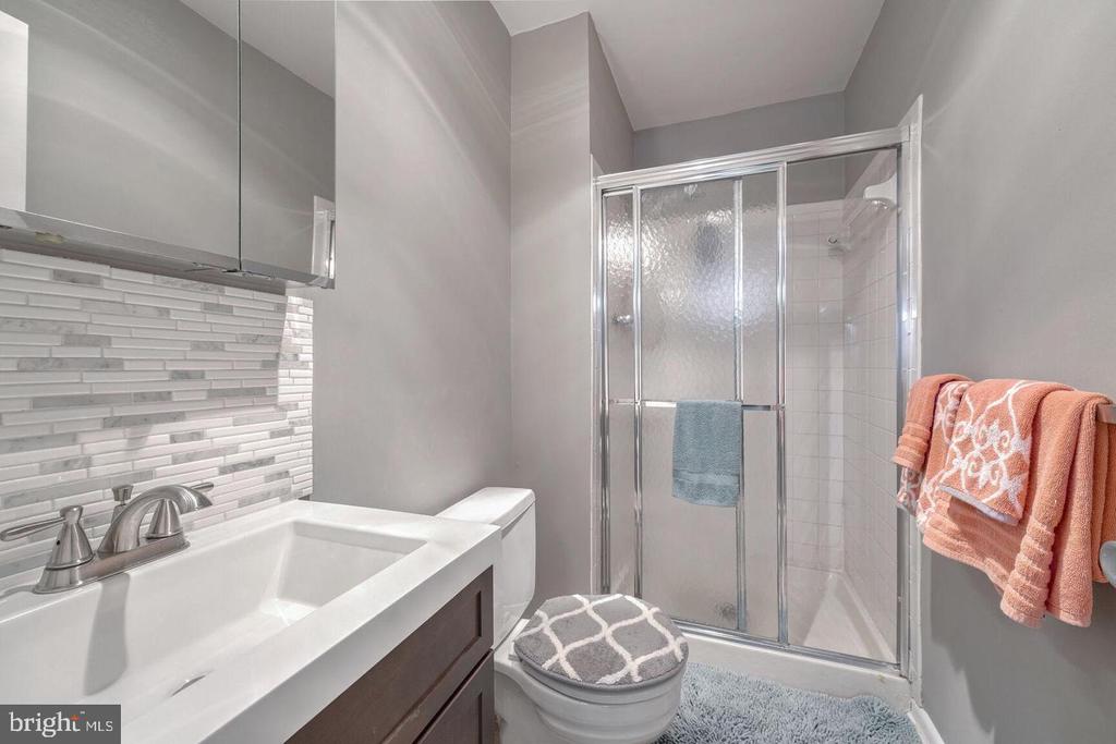 576 BRUMMEL COURT NW Unit: 576