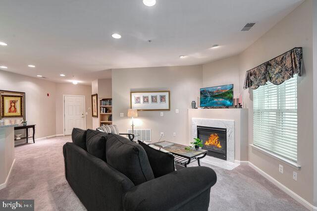 305 Wyndham Cir #305 G