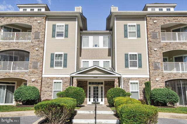 305 Wyndham Cir #305 G