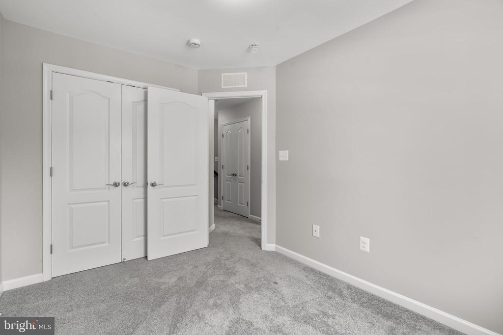 9442 ADELAIDE LANE