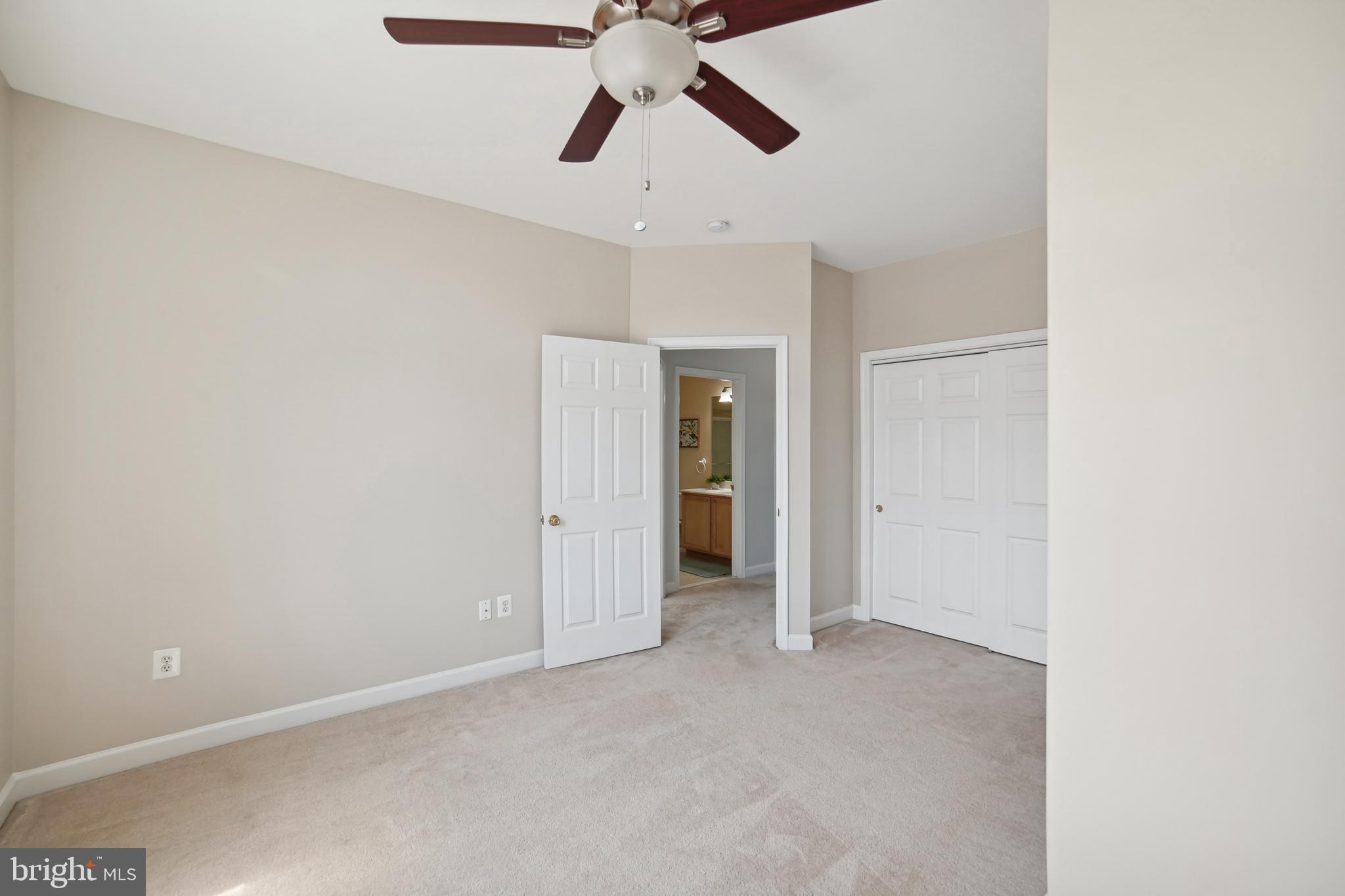 22 FANNIES MEADOW COURT