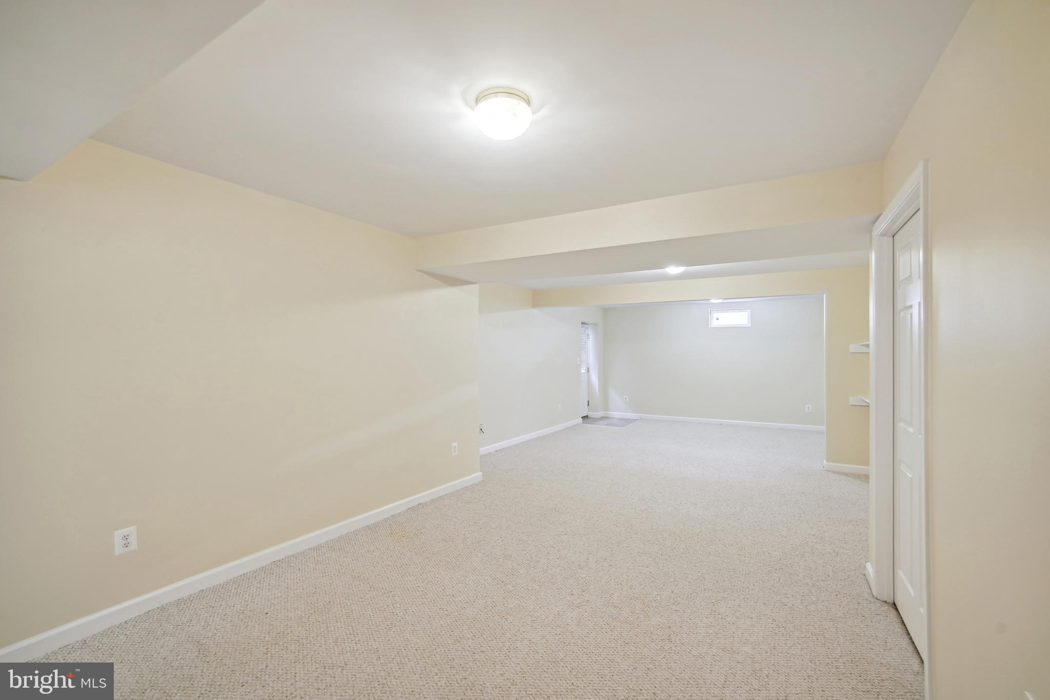 22 FANNIES MEADOW COURT