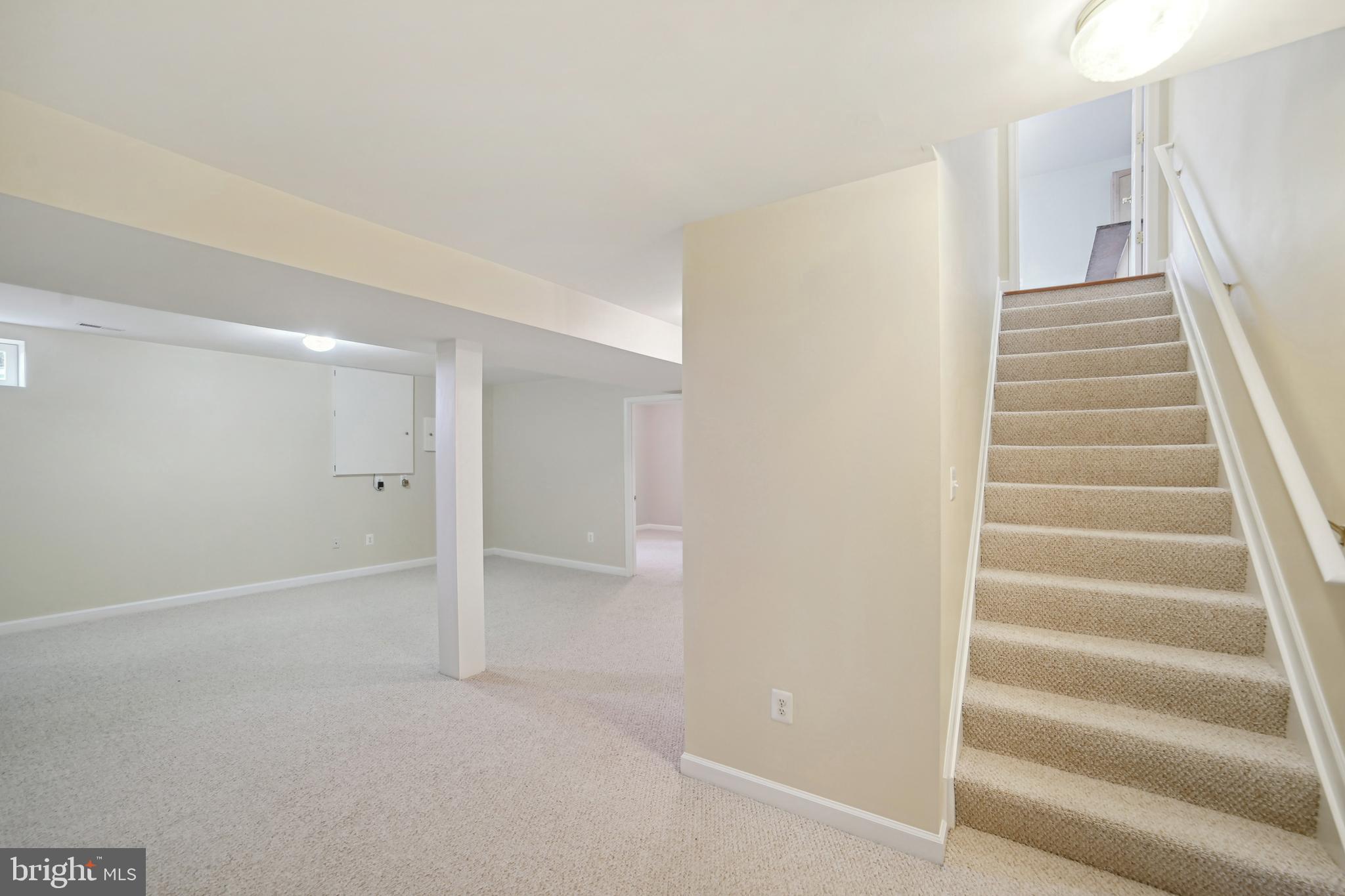 22 FANNIES MEADOW COURT
