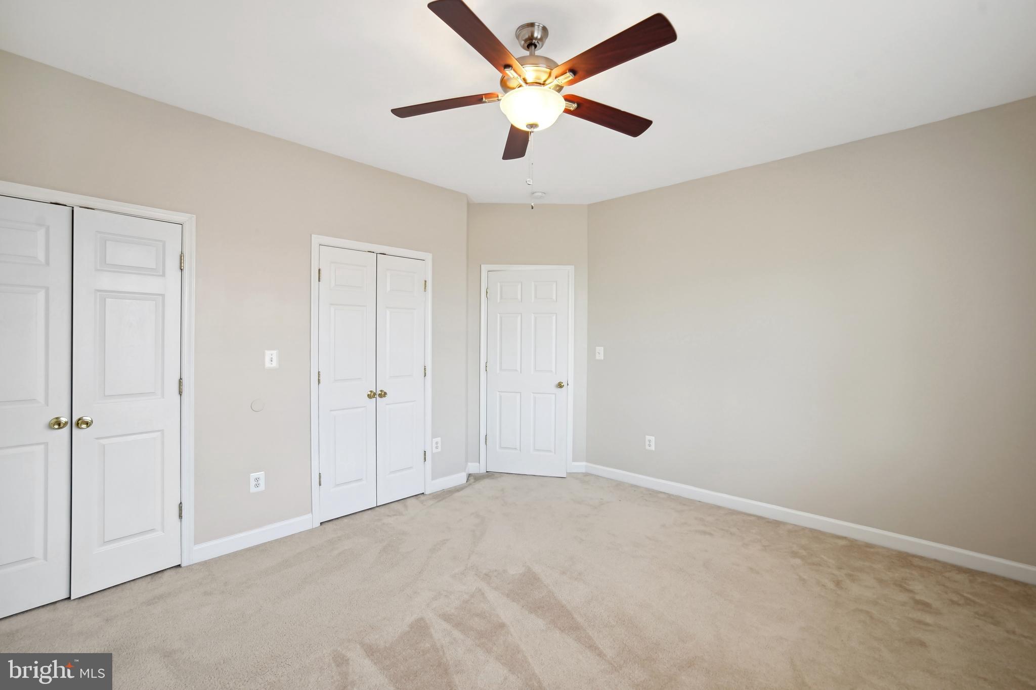 22 FANNIES MEADOW COURT
