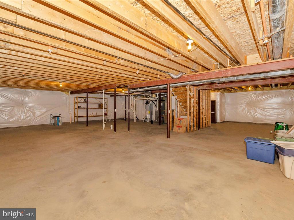 5909 CONSTANCE WAY