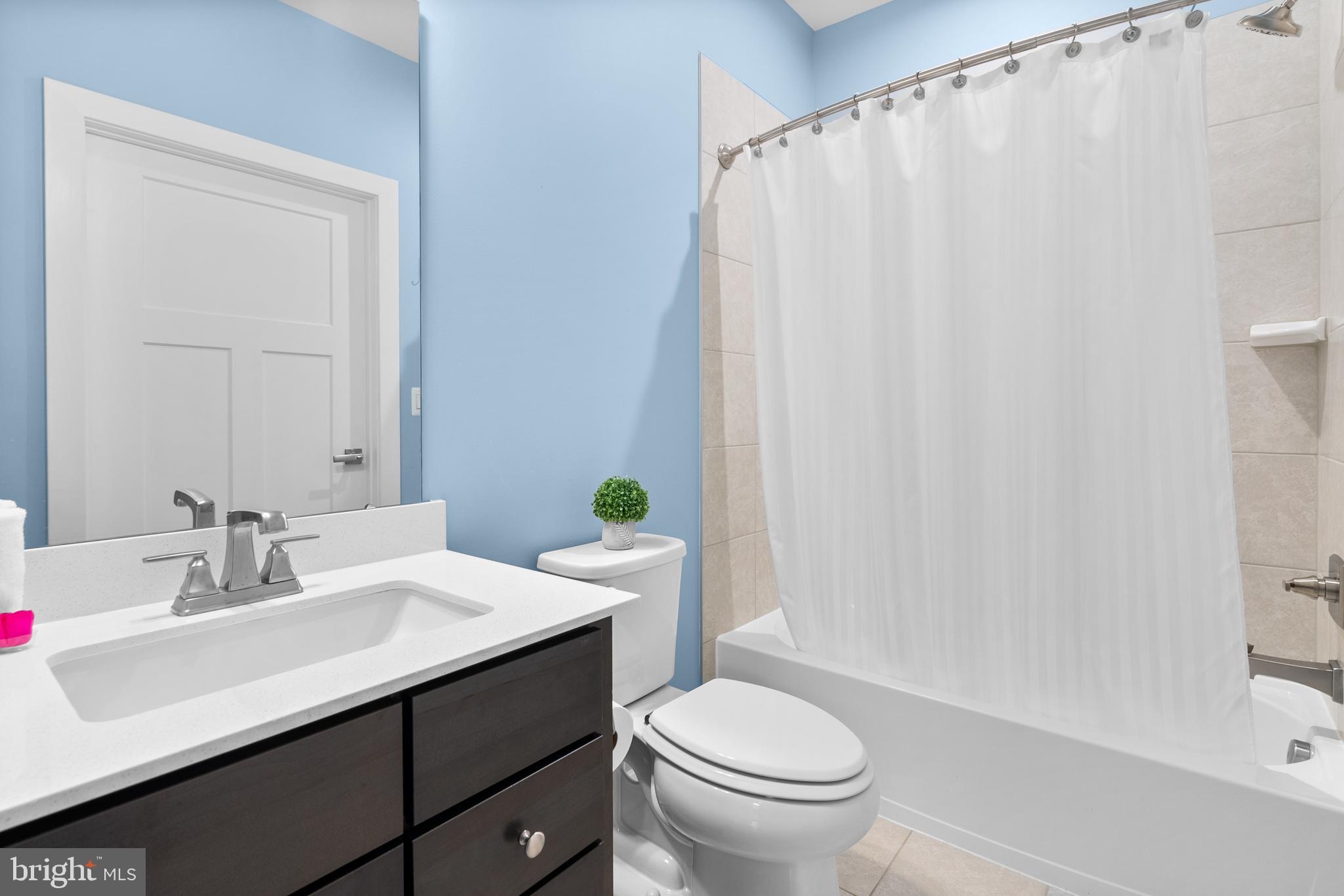 3412 ANGELICA WAY 402