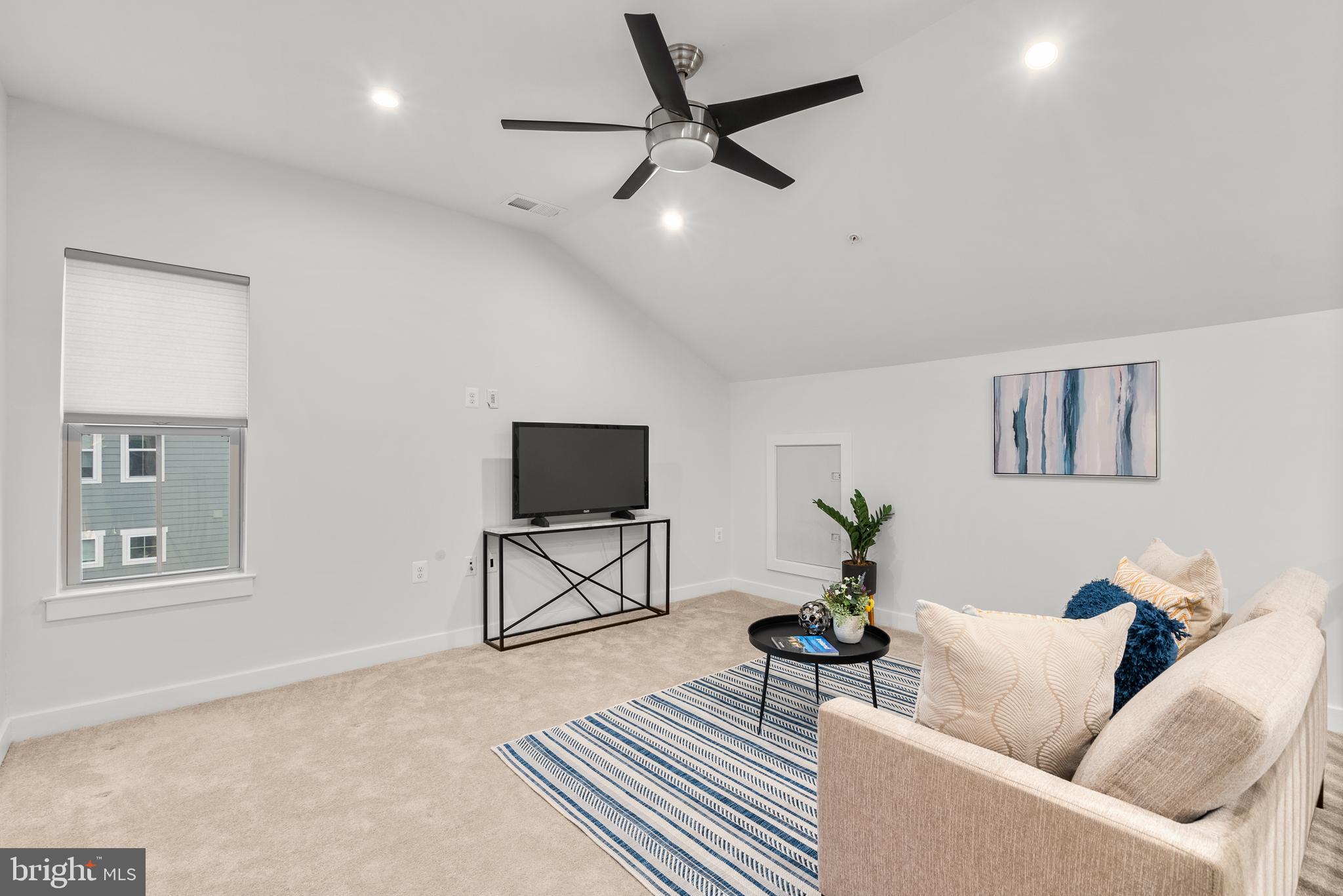 3412 ANGELICA WAY 402