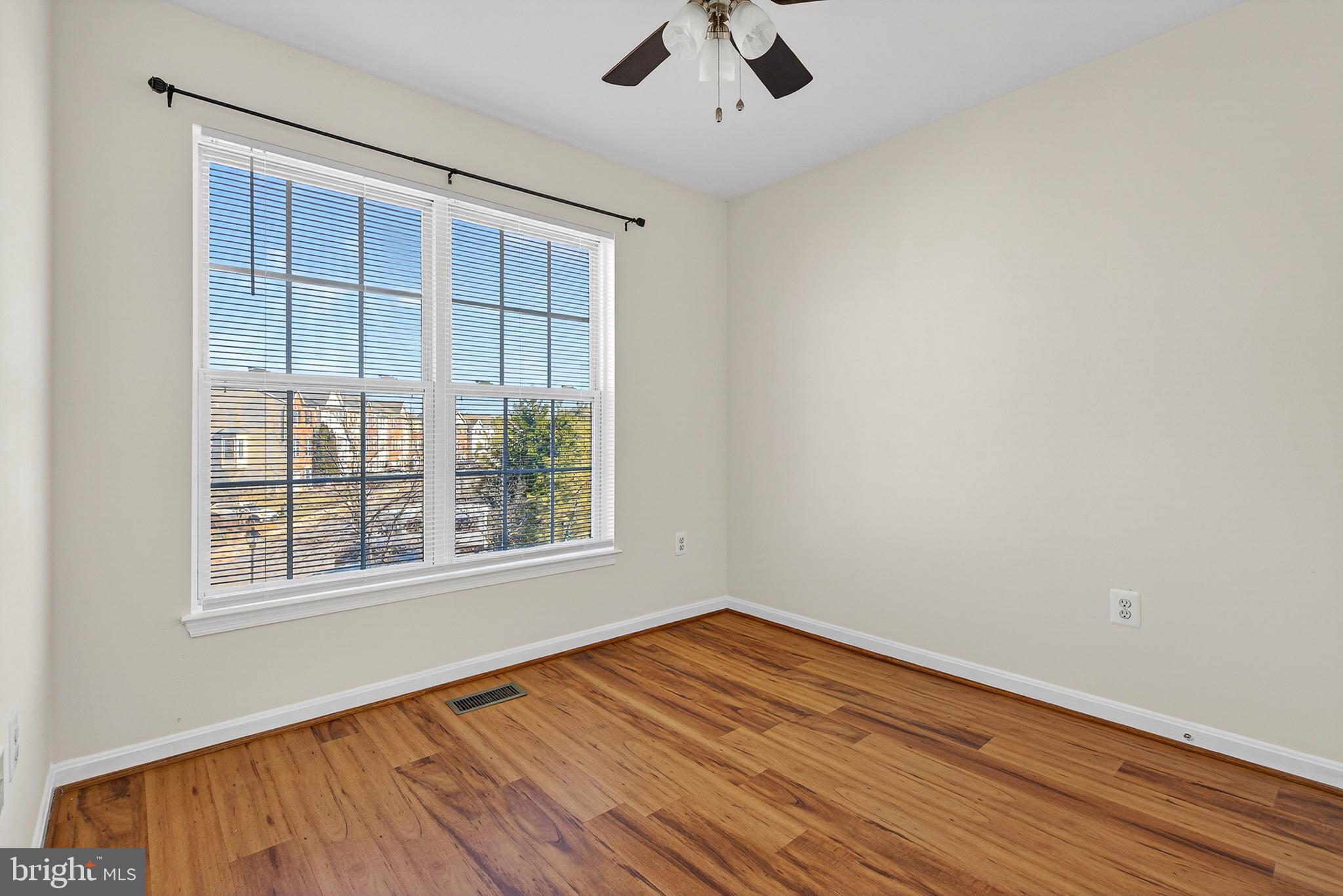 2439 WYNFIELD COURT
