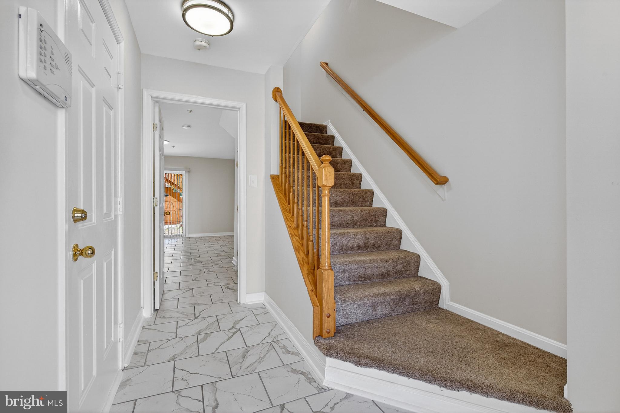 2439 WYNFIELD COURT