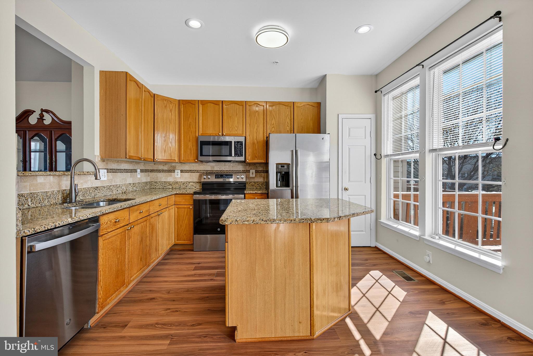 2439 WYNFIELD COURT