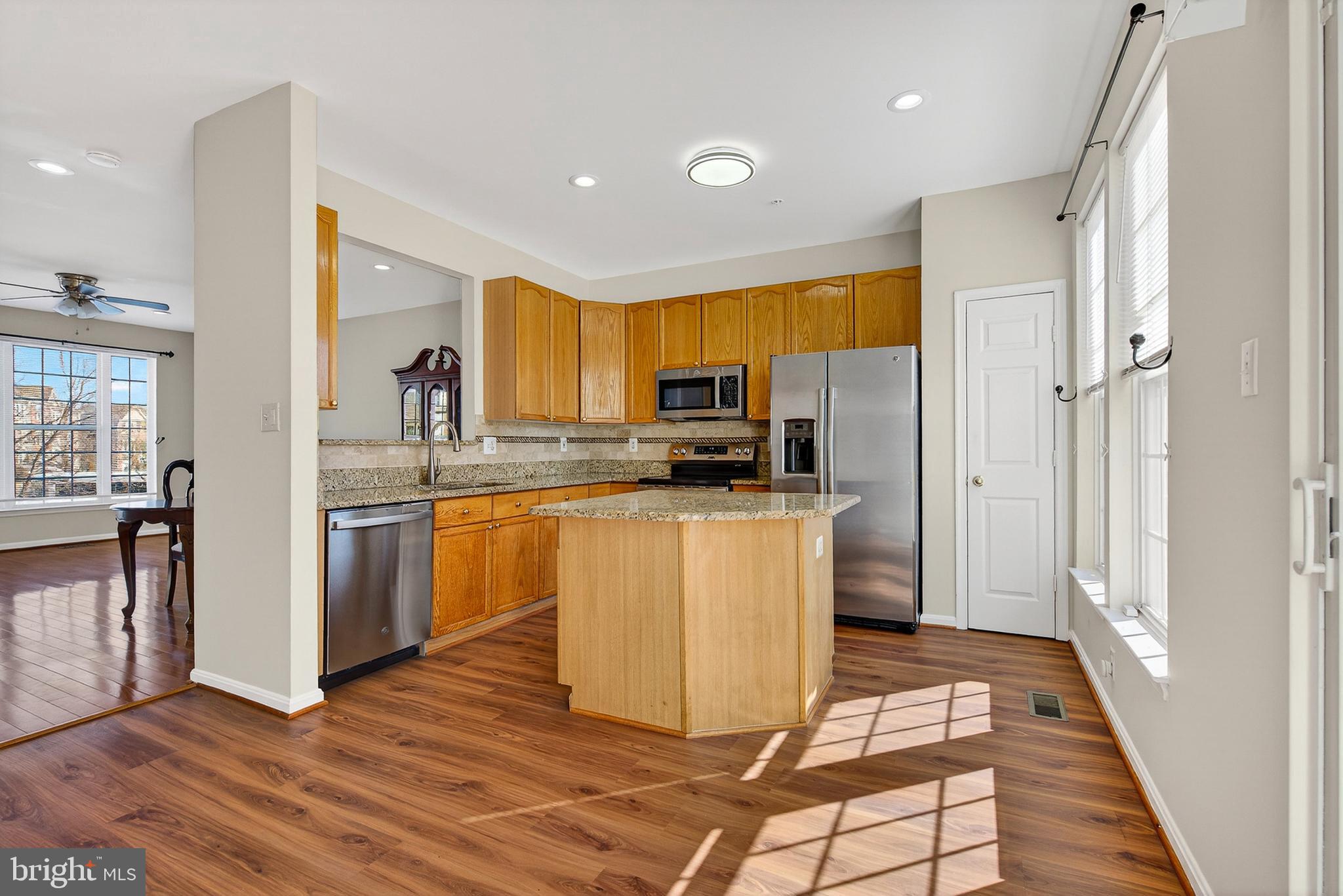 2439 WYNFIELD COURT