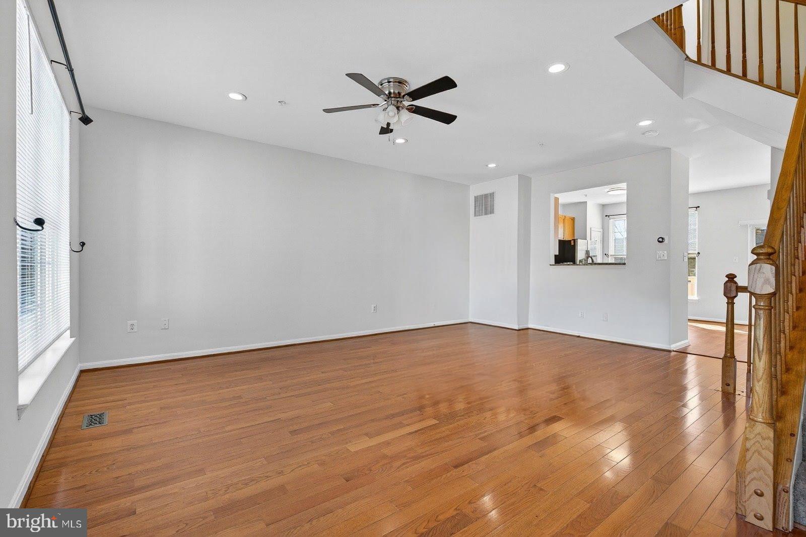 2439 WYNFIELD COURT