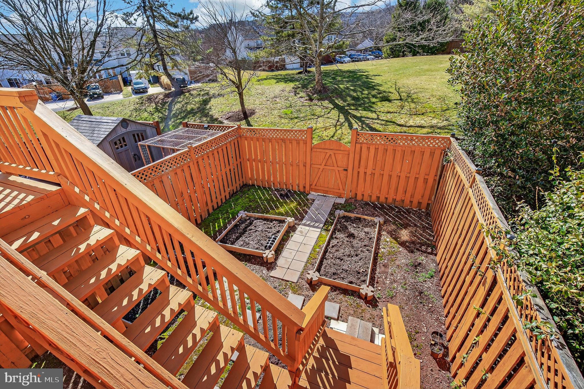 2439 WYNFIELD COURT