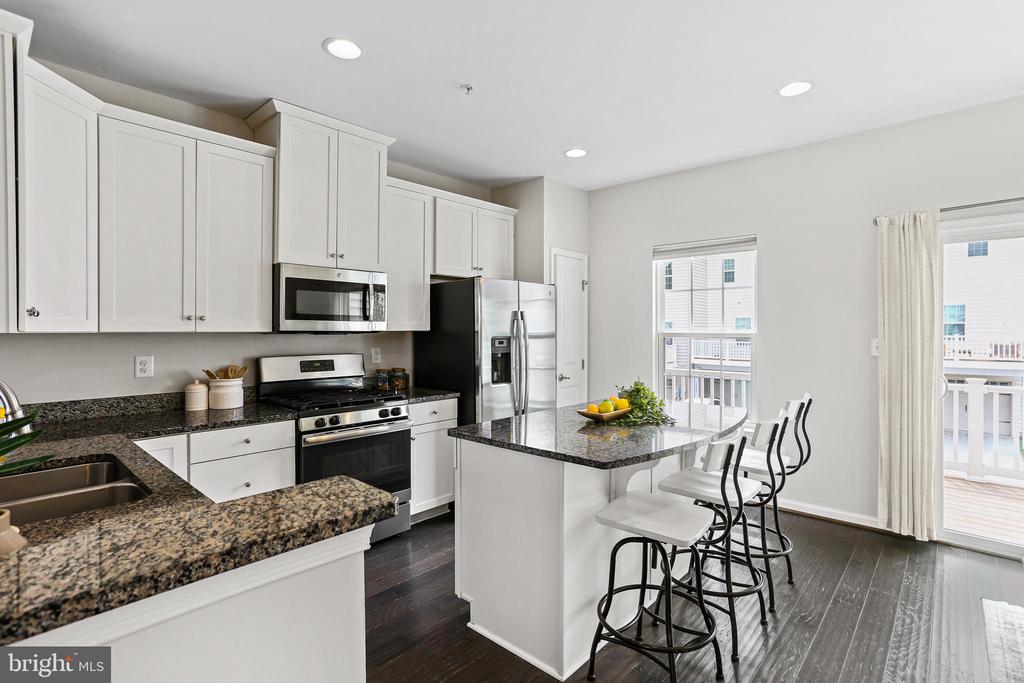 7610 GOLDEN SLUMBER LANE
