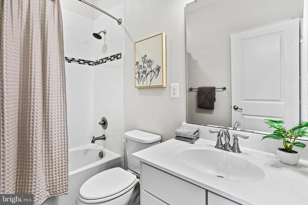 7610 GOLDEN SLUMBER LANE