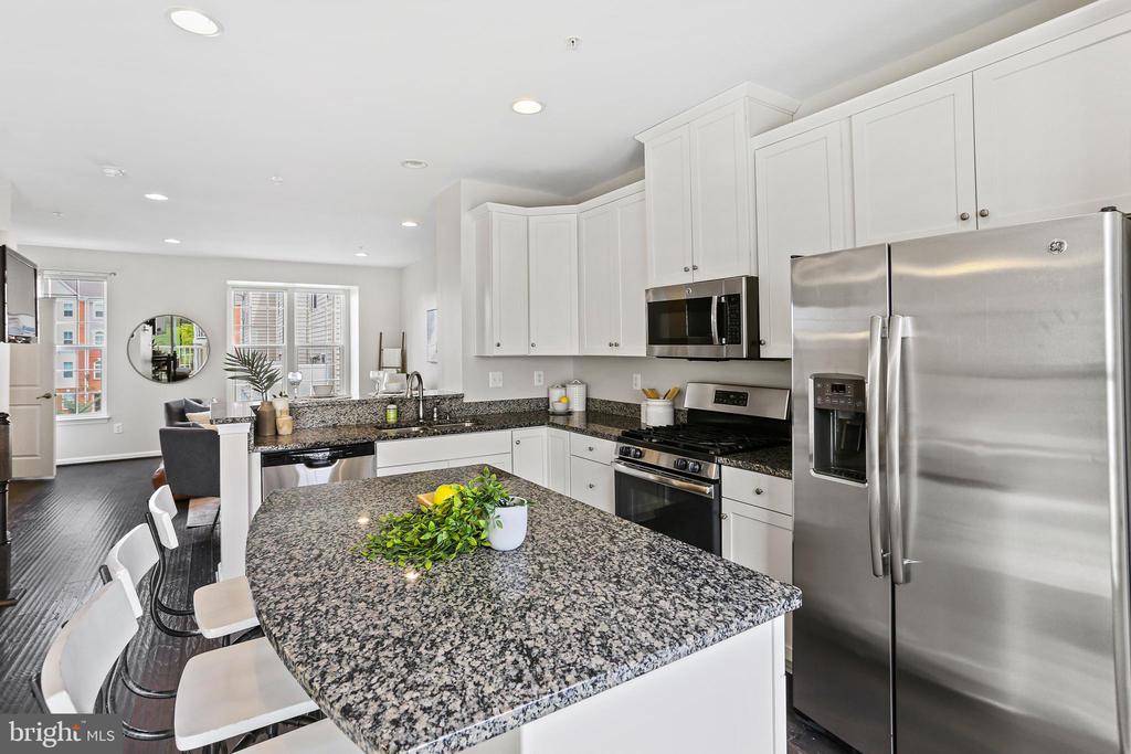 7610 GOLDEN SLUMBER LANE