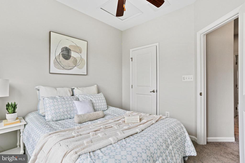 7610 GOLDEN SLUMBER LANE