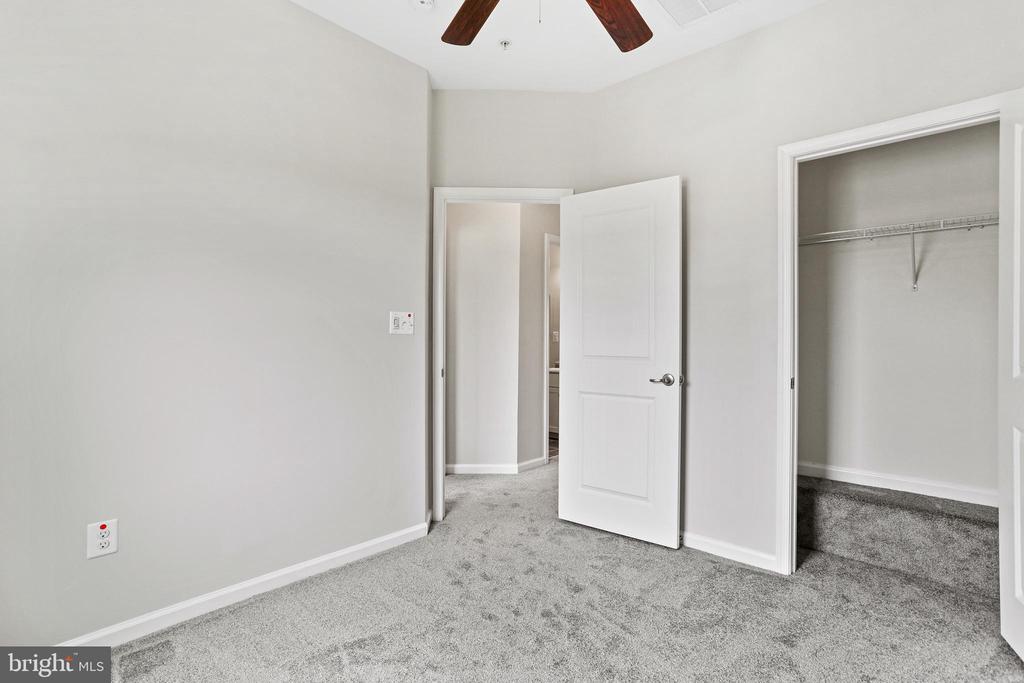7610 GOLDEN SLUMBER LANE
