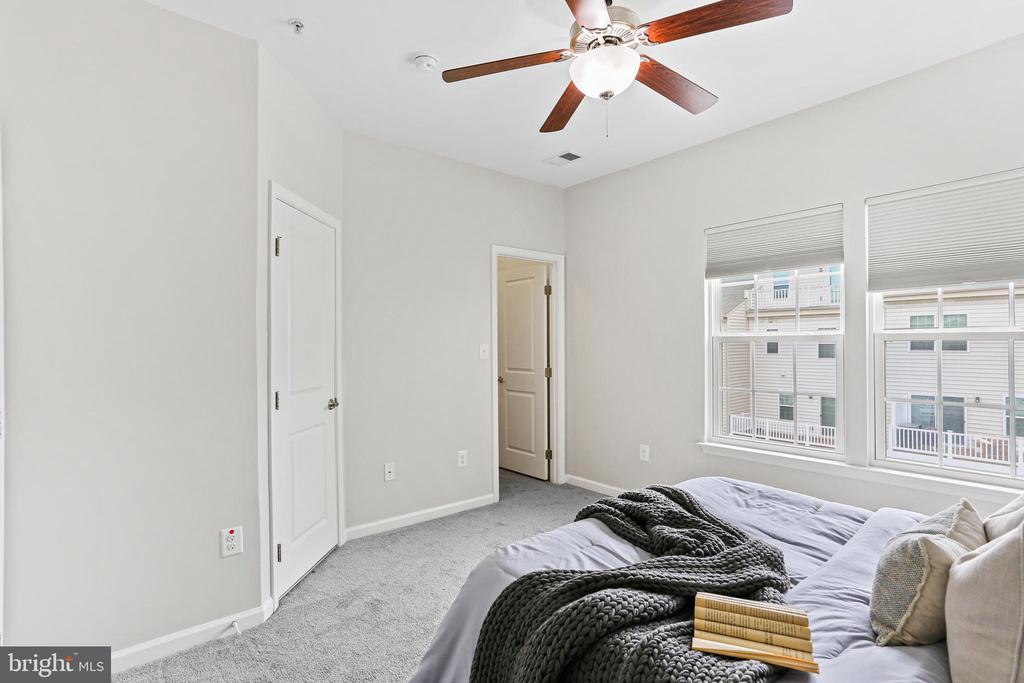 7610 GOLDEN SLUMBER LANE