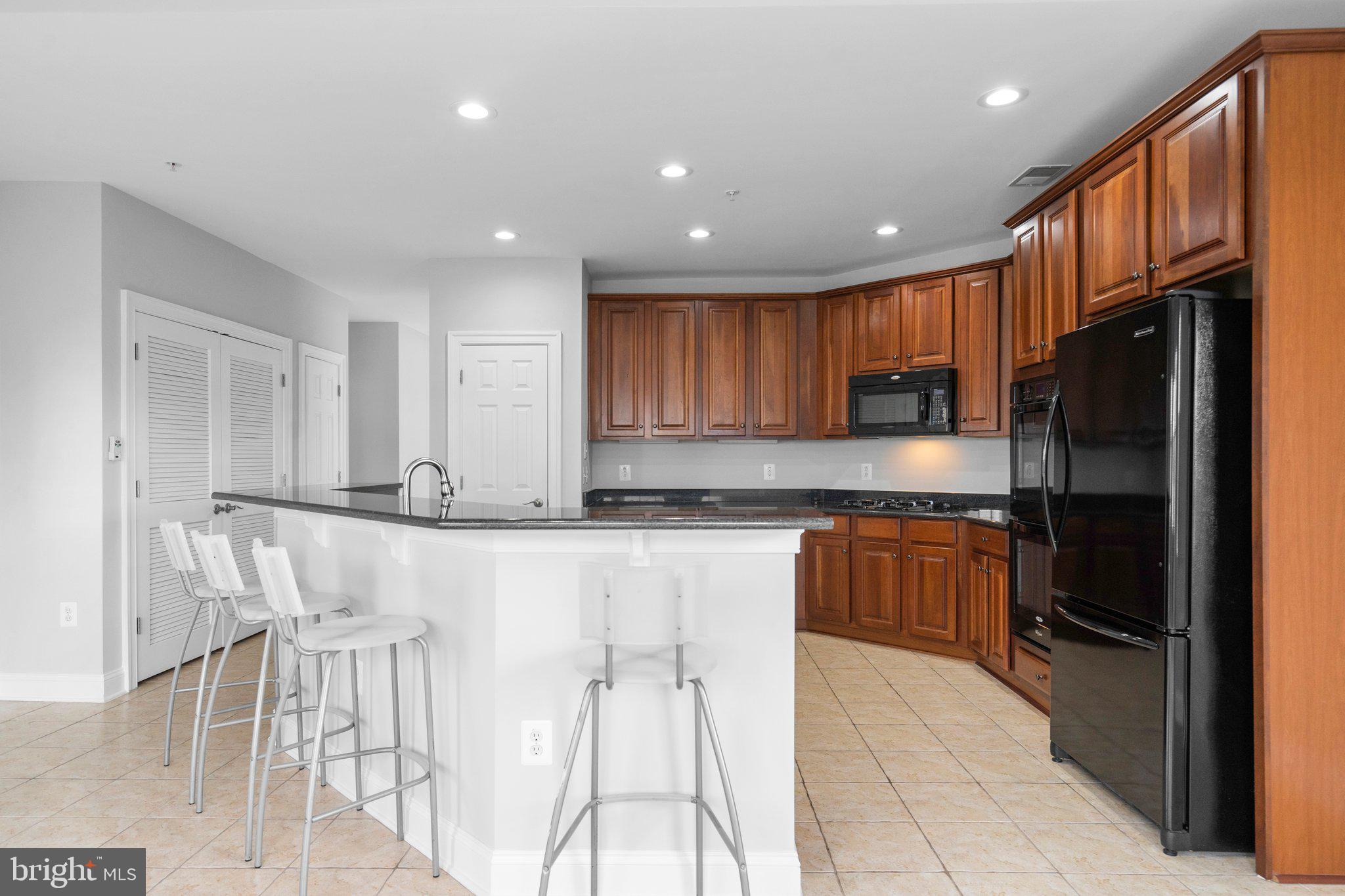 315 King Farm BOULEVARD Unit: 402