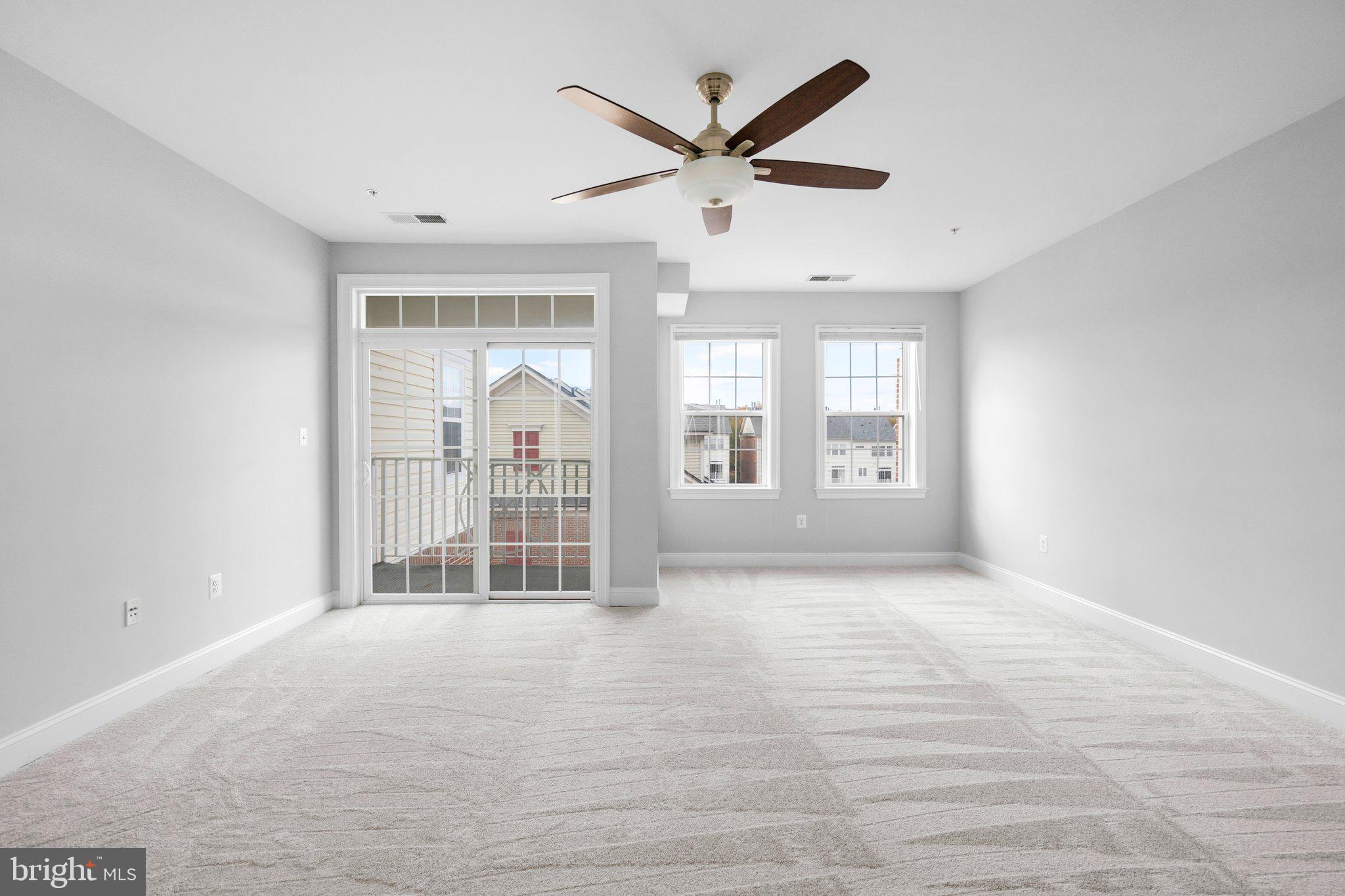 315 King Farm BOULEVARD Unit: 402