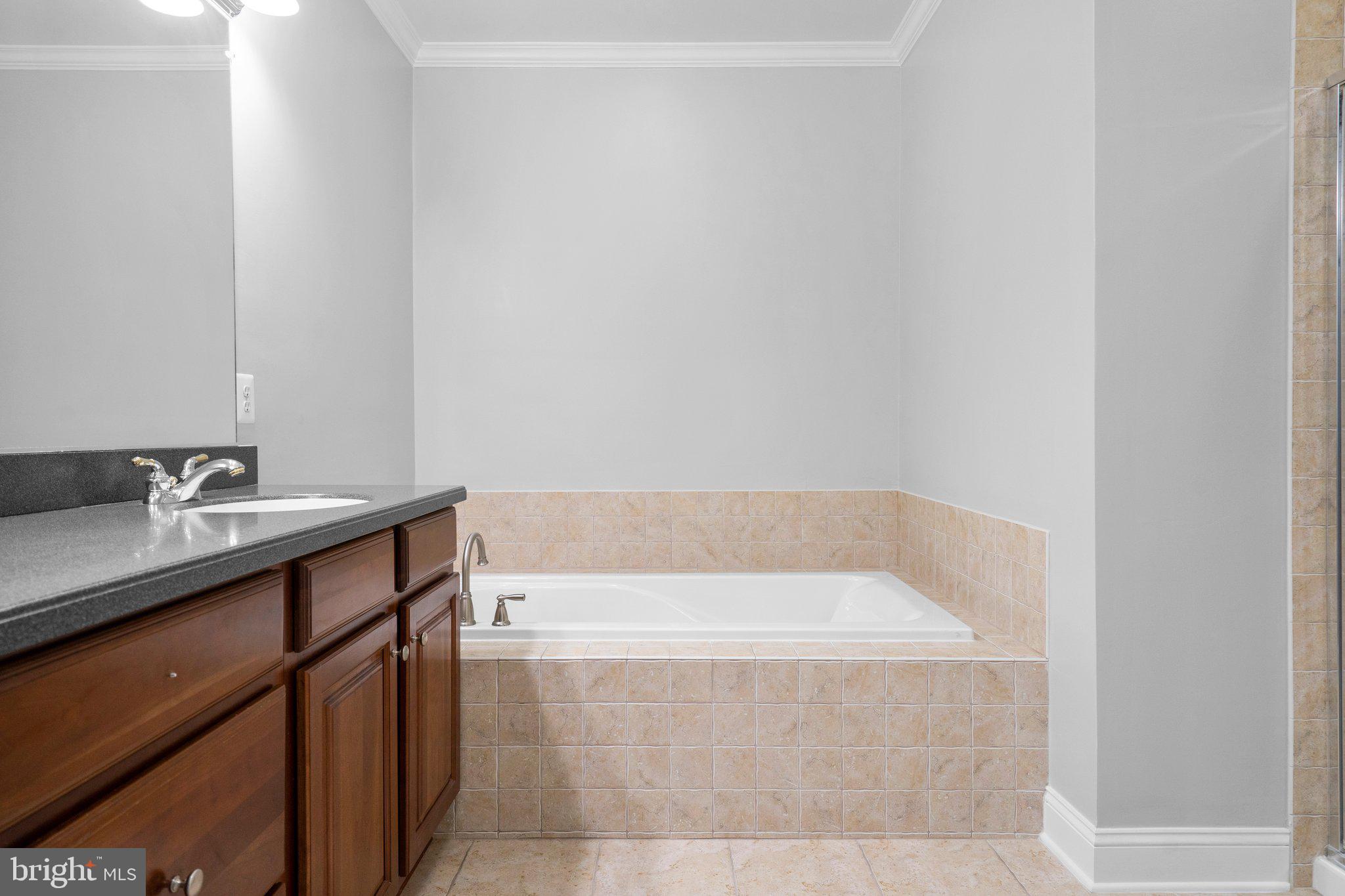 315 King Farm BOULEVARD Unit: 402