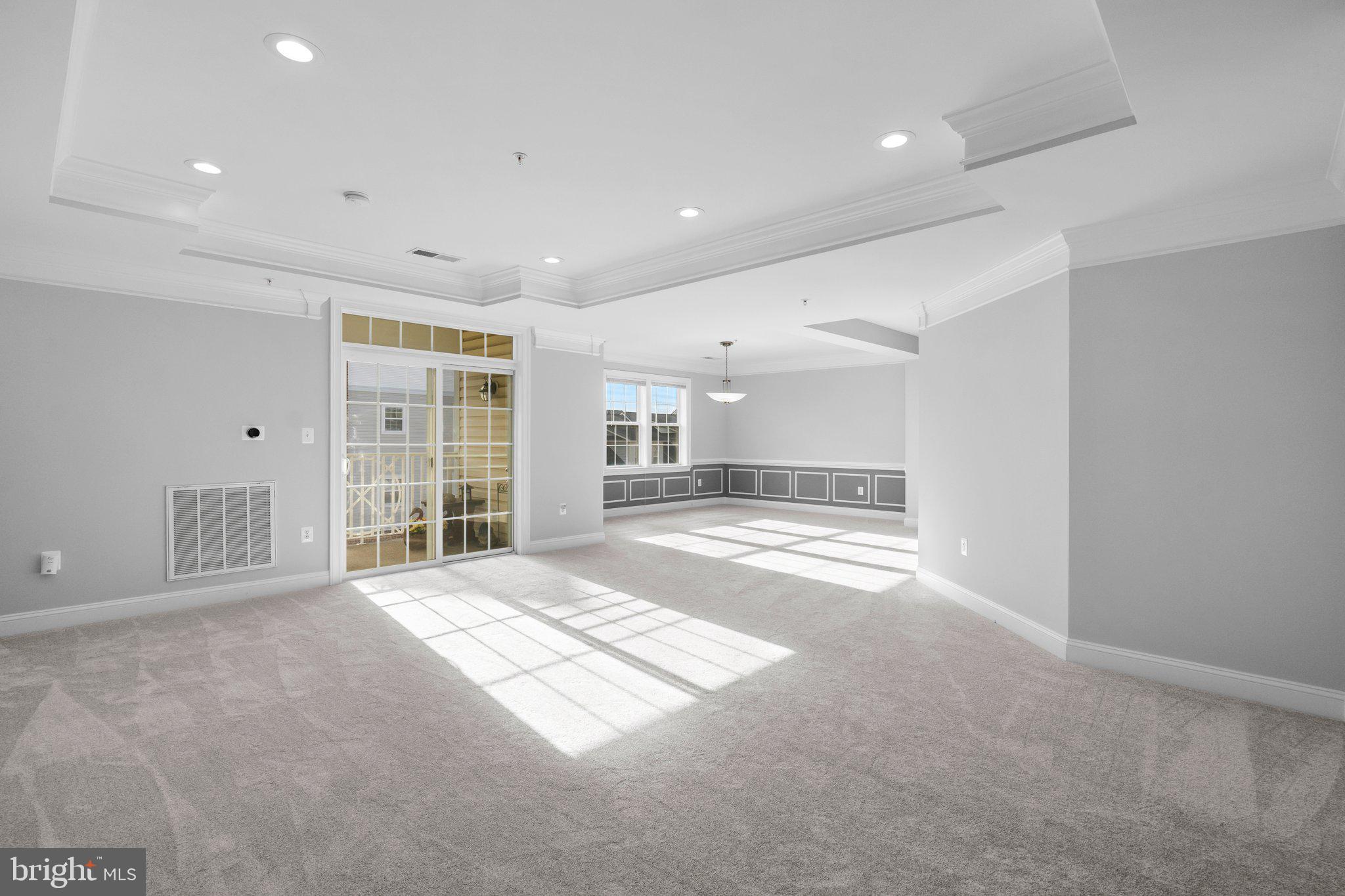 315 King Farm BOULEVARD Unit: 402