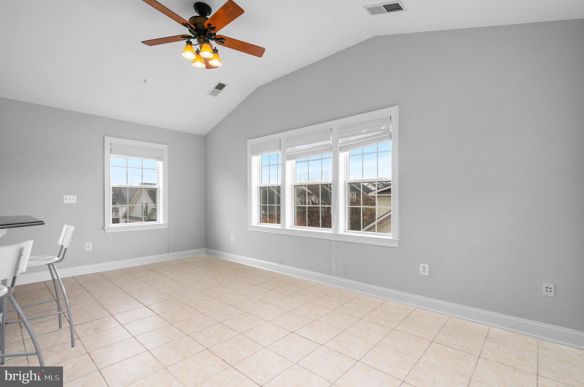 315 King Farm BOULEVARD Unit: 402