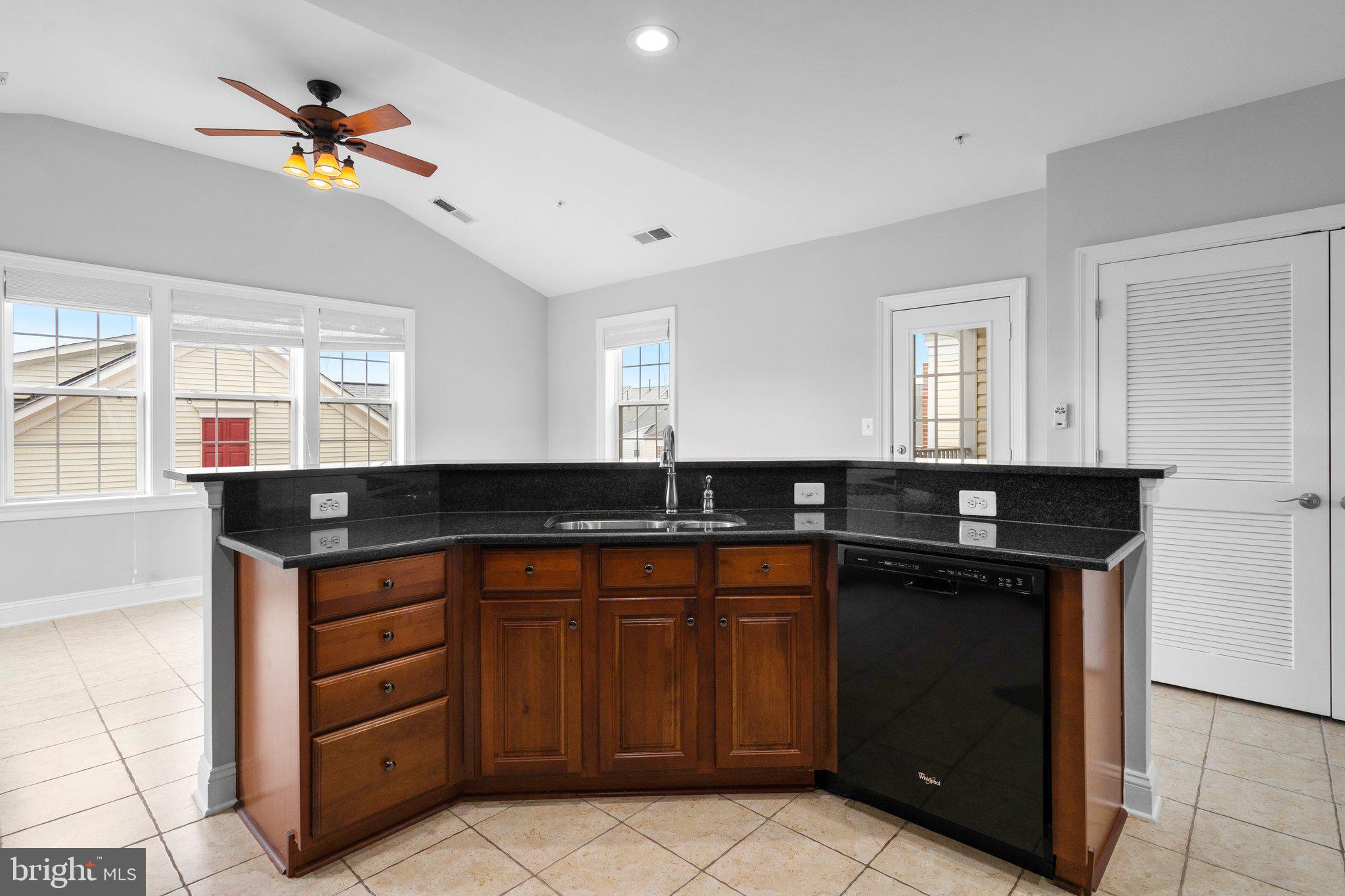 315 King Farm BOULEVARD Unit: 402