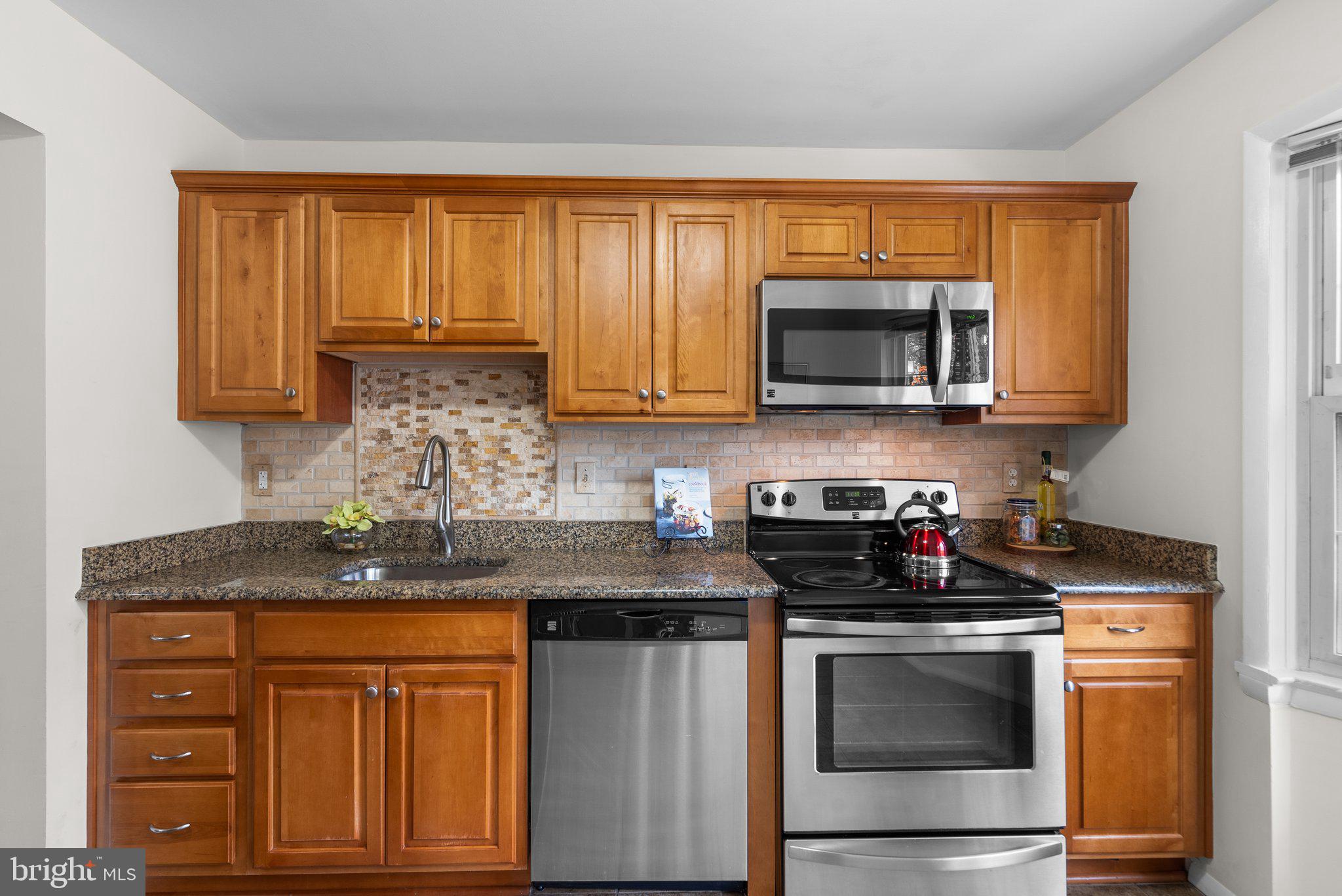 1713 Redgate Farms COURT