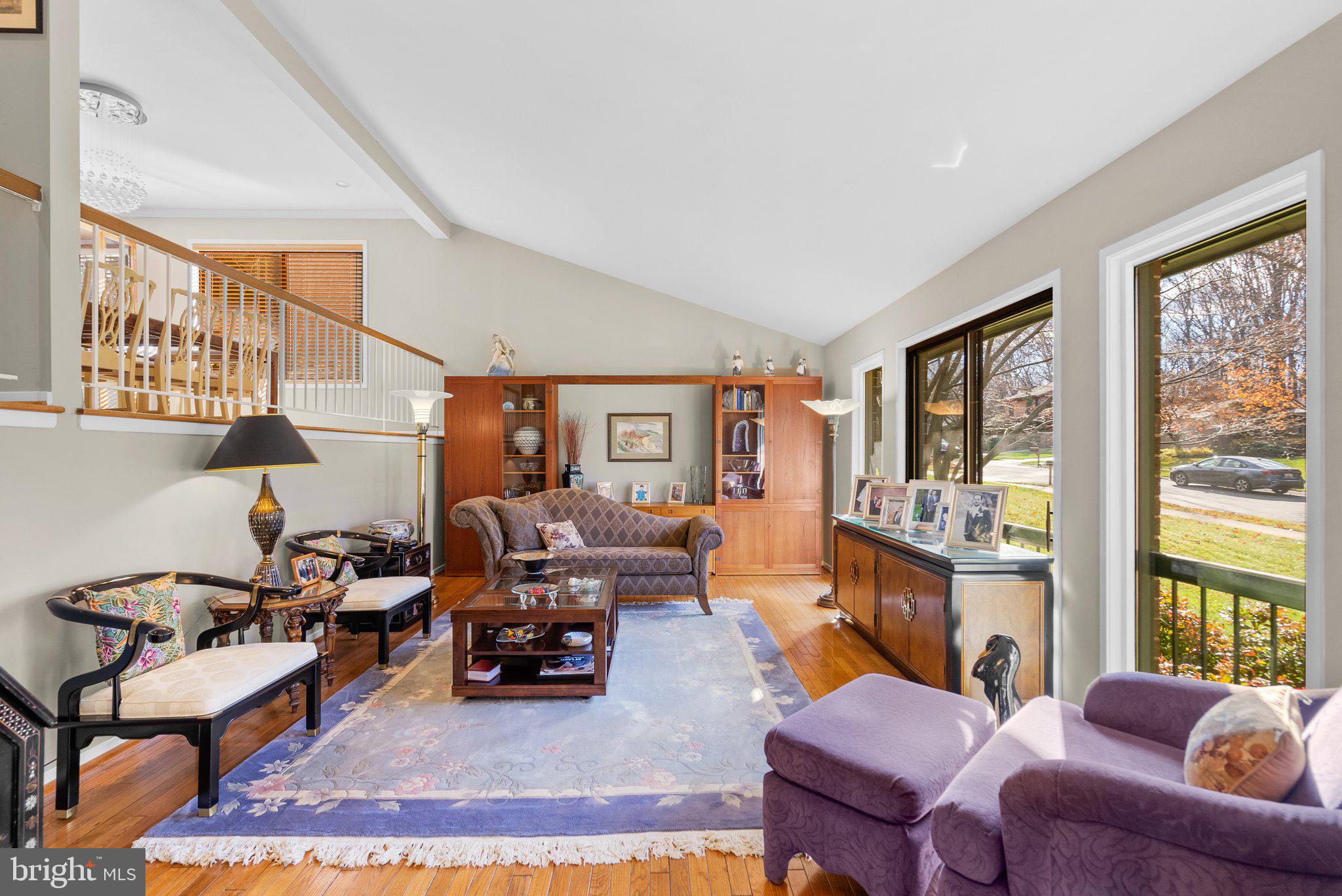 4 Arlive COURT