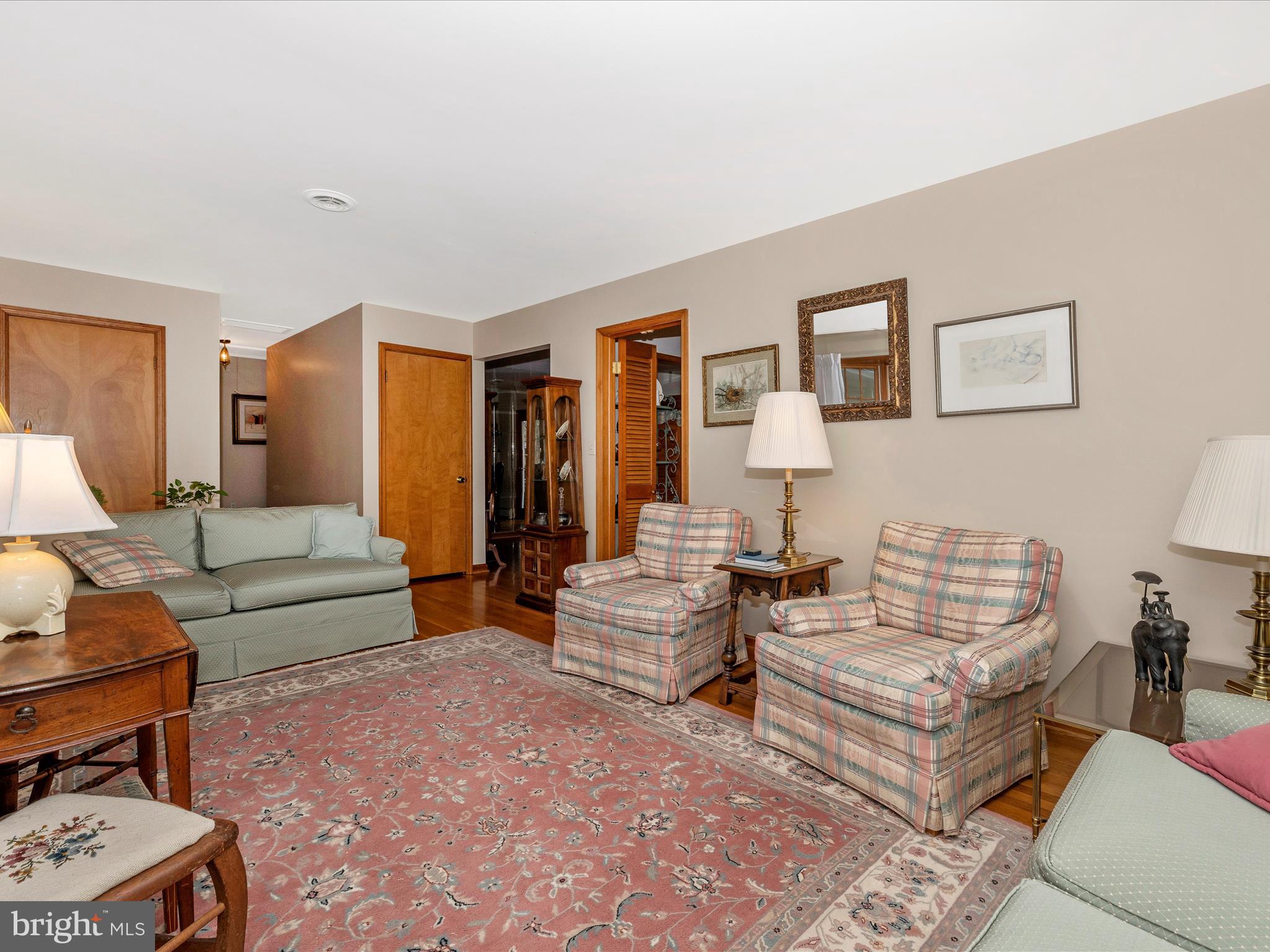 24412 Kakae DRIVE