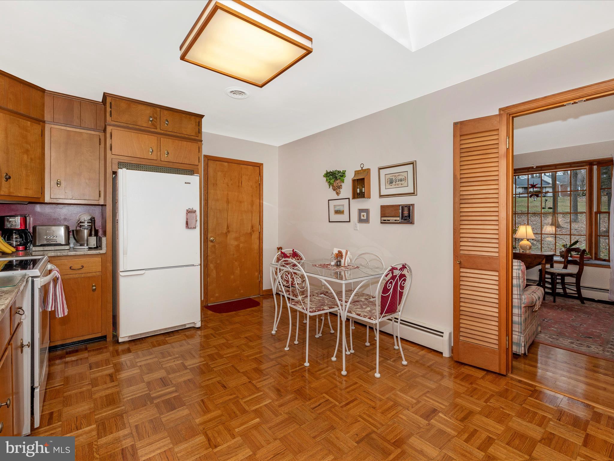24412 Kakae DRIVE