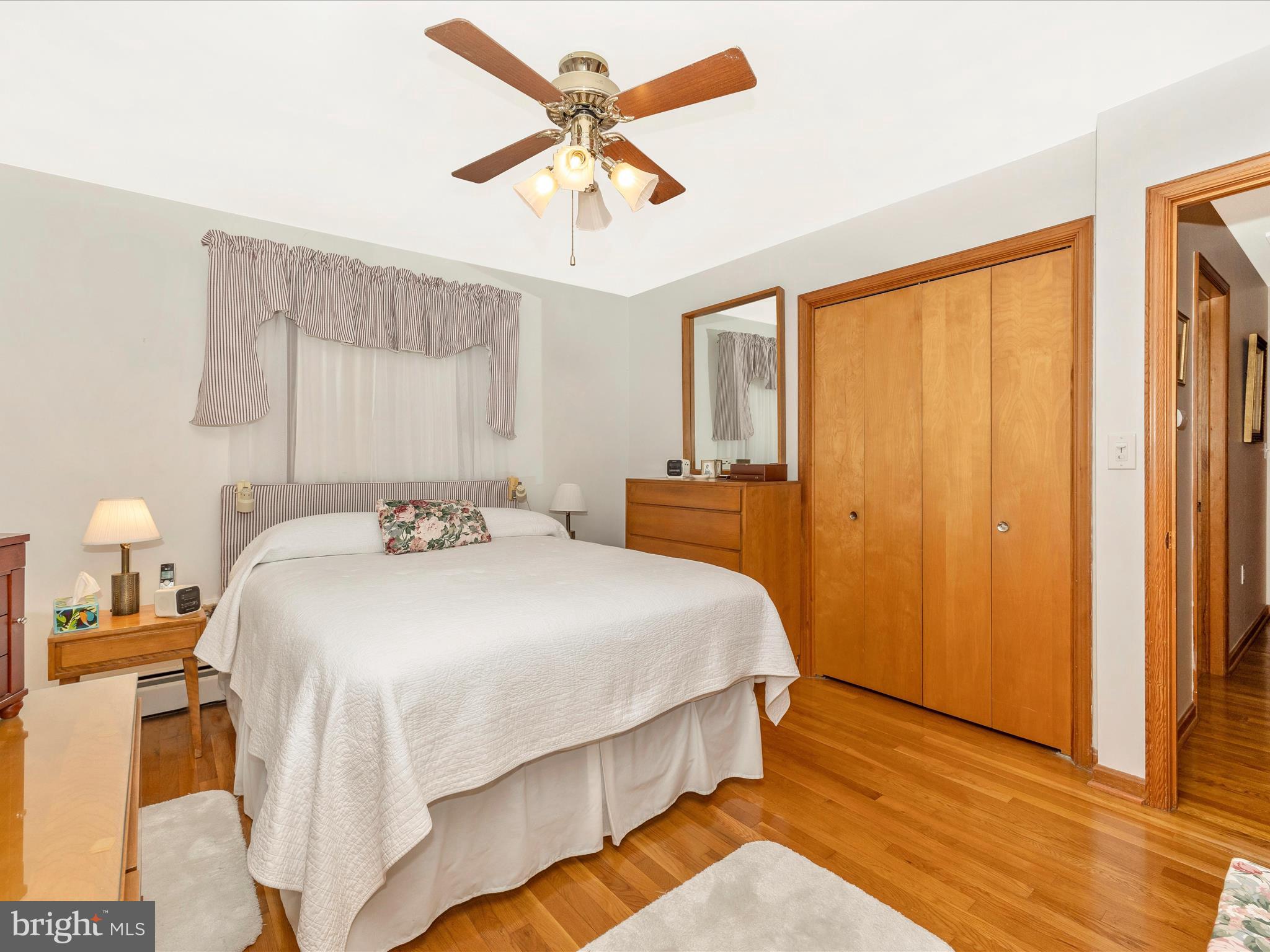 24412 Kakae DRIVE