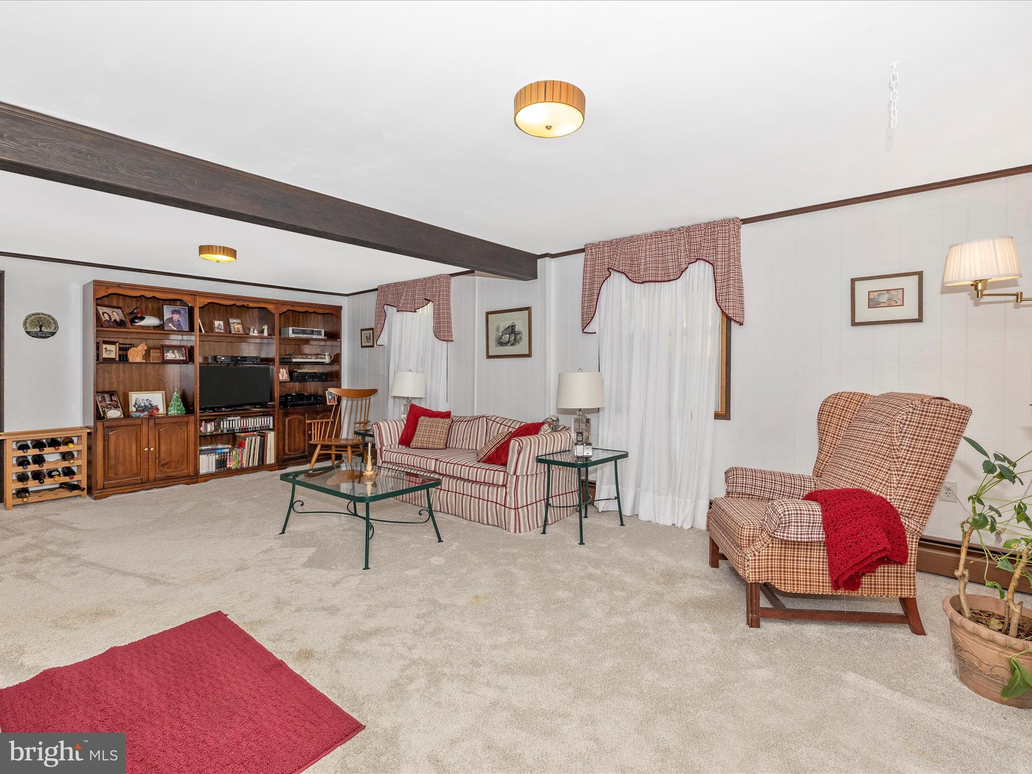 24412 Kakae DRIVE