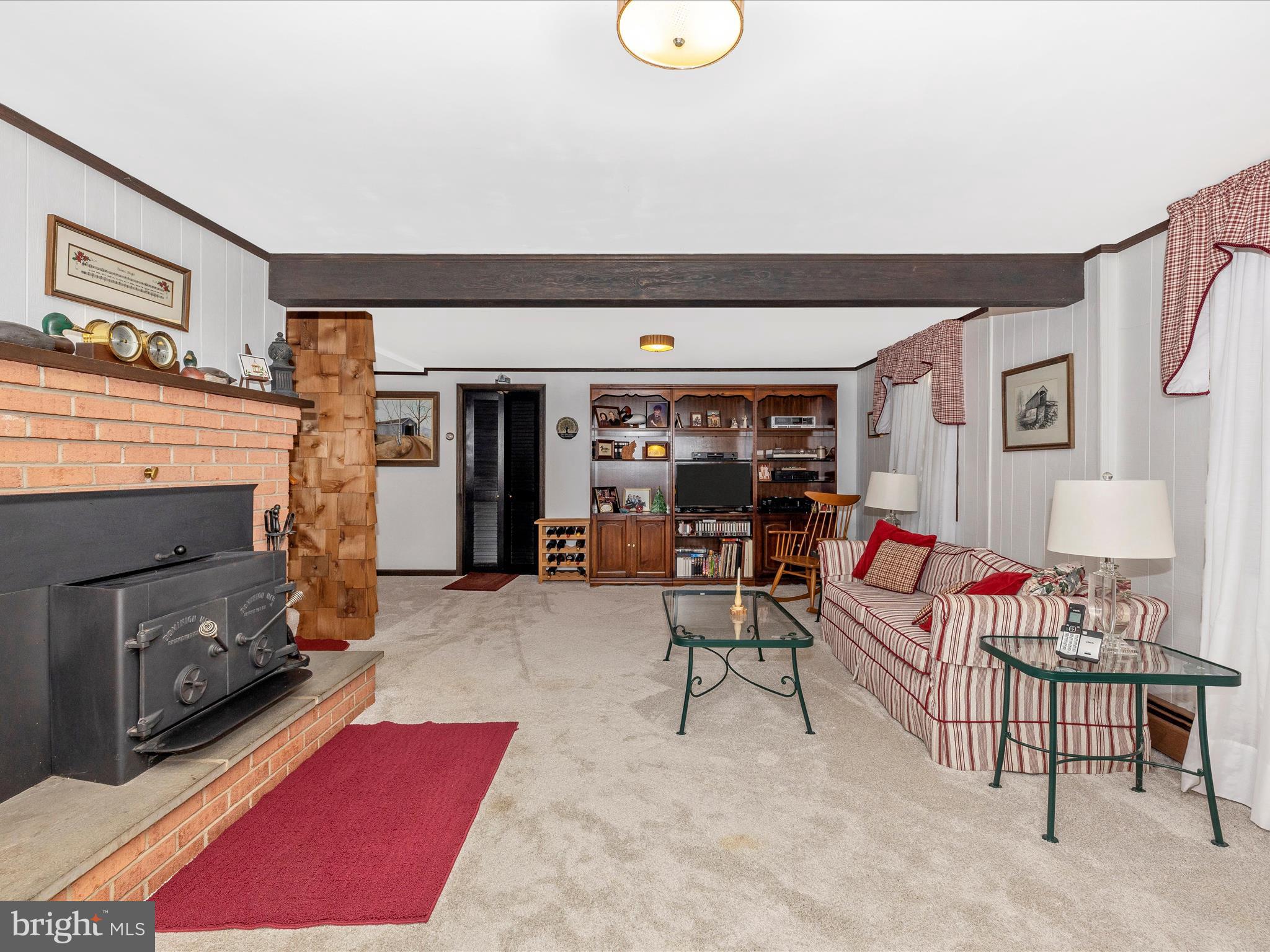24412 Kakae DRIVE