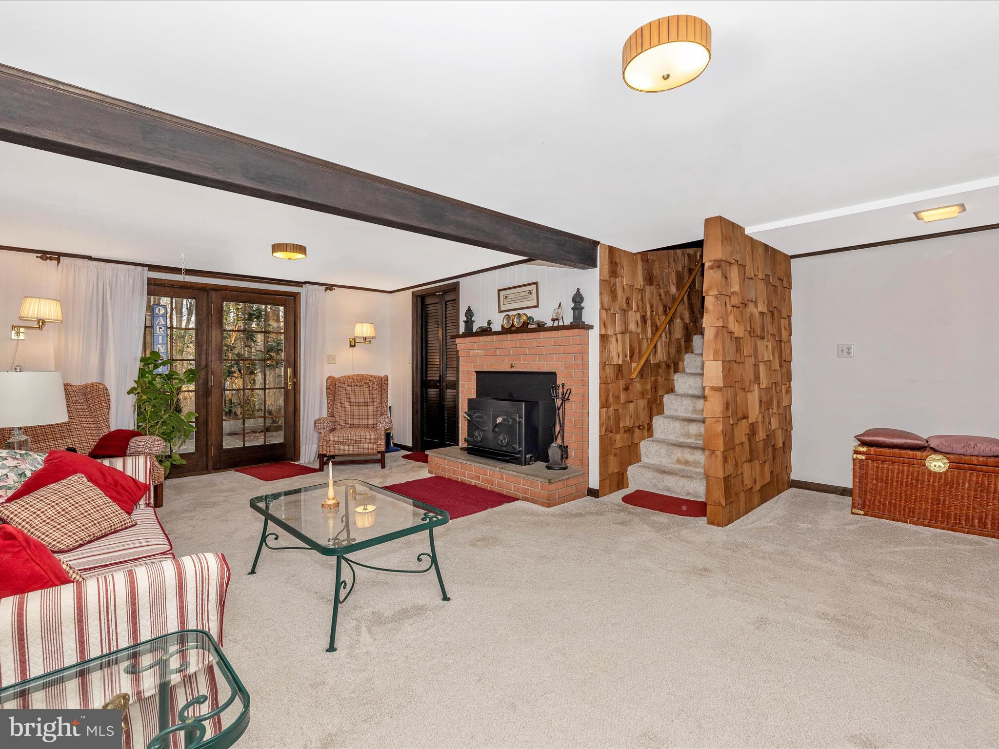 24412 Kakae DRIVE