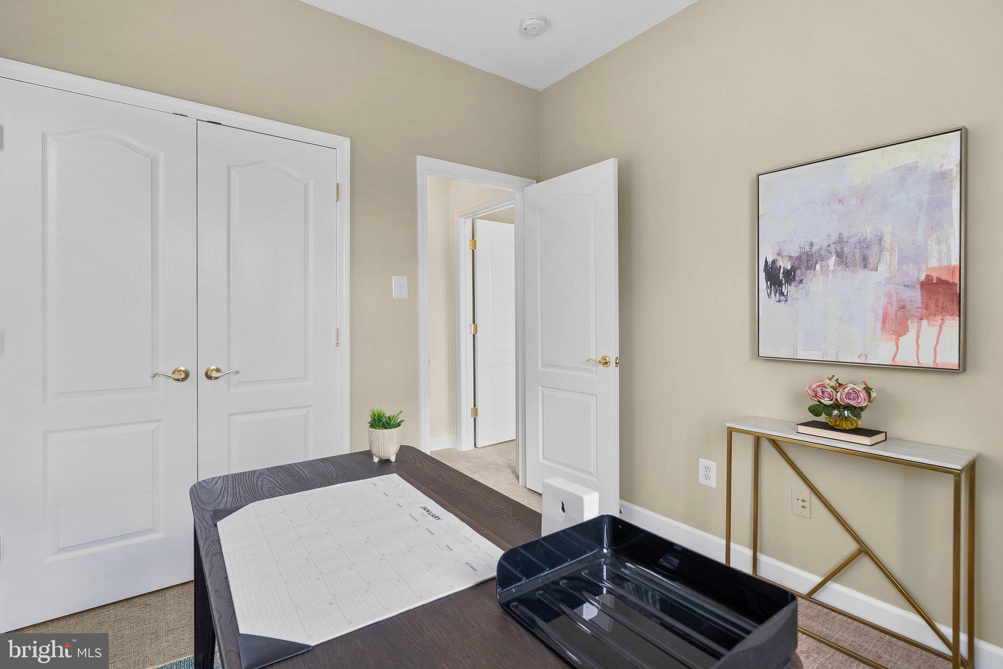 311 Garden View SQUARE