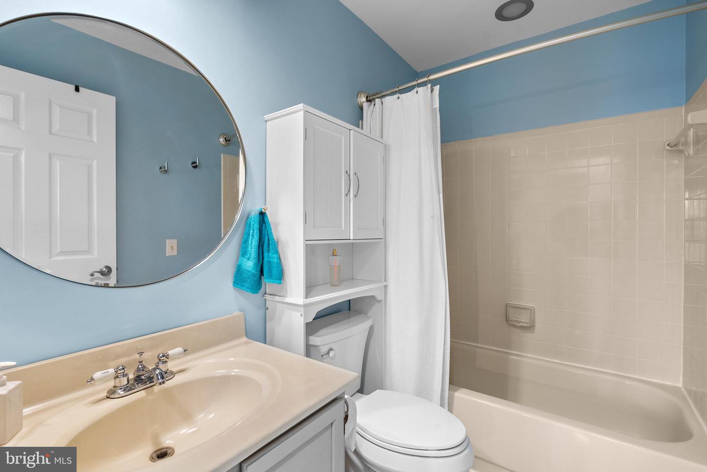 12144 Island View CIRCLE