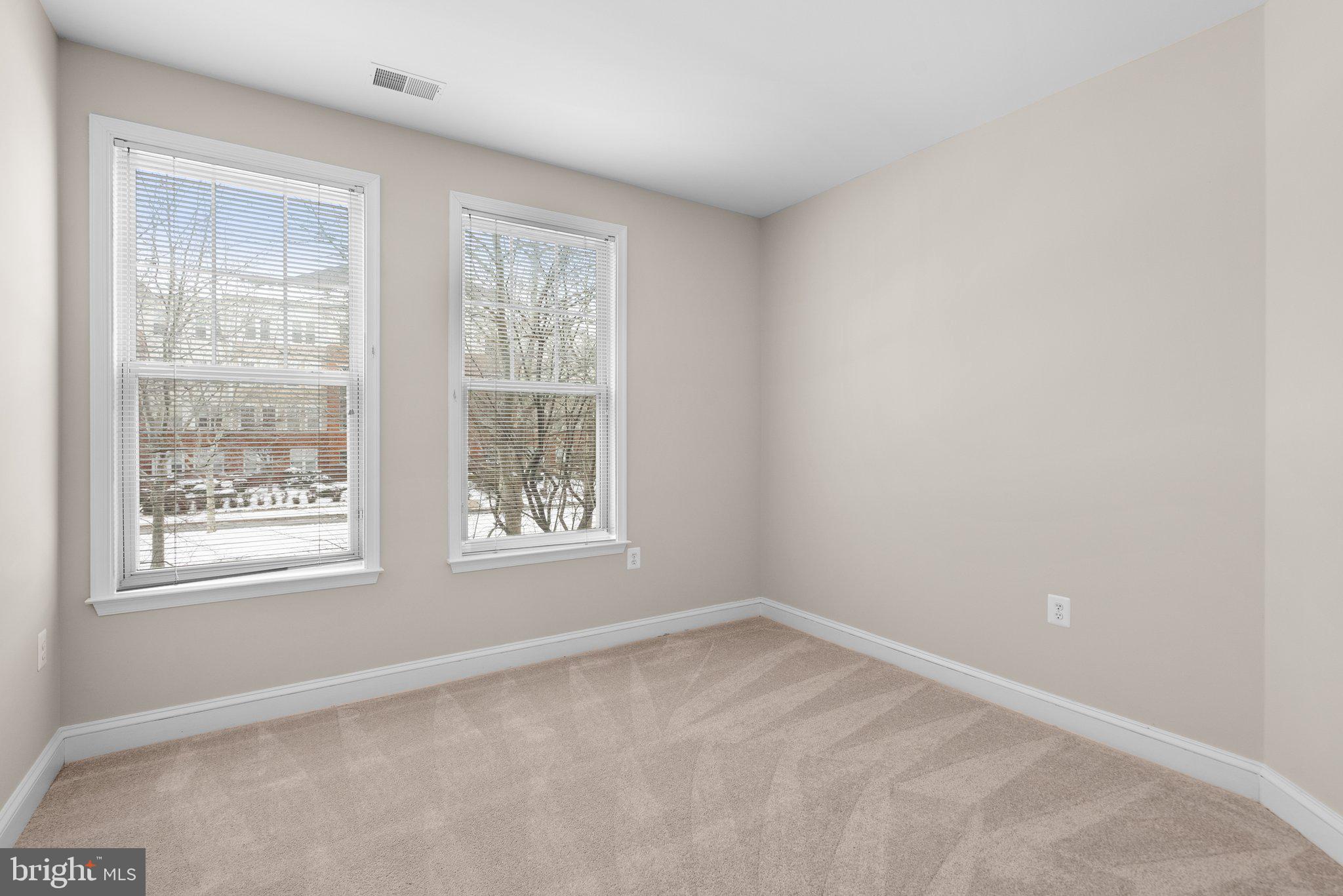 500 King Farm BOULEVARD Unit: 208