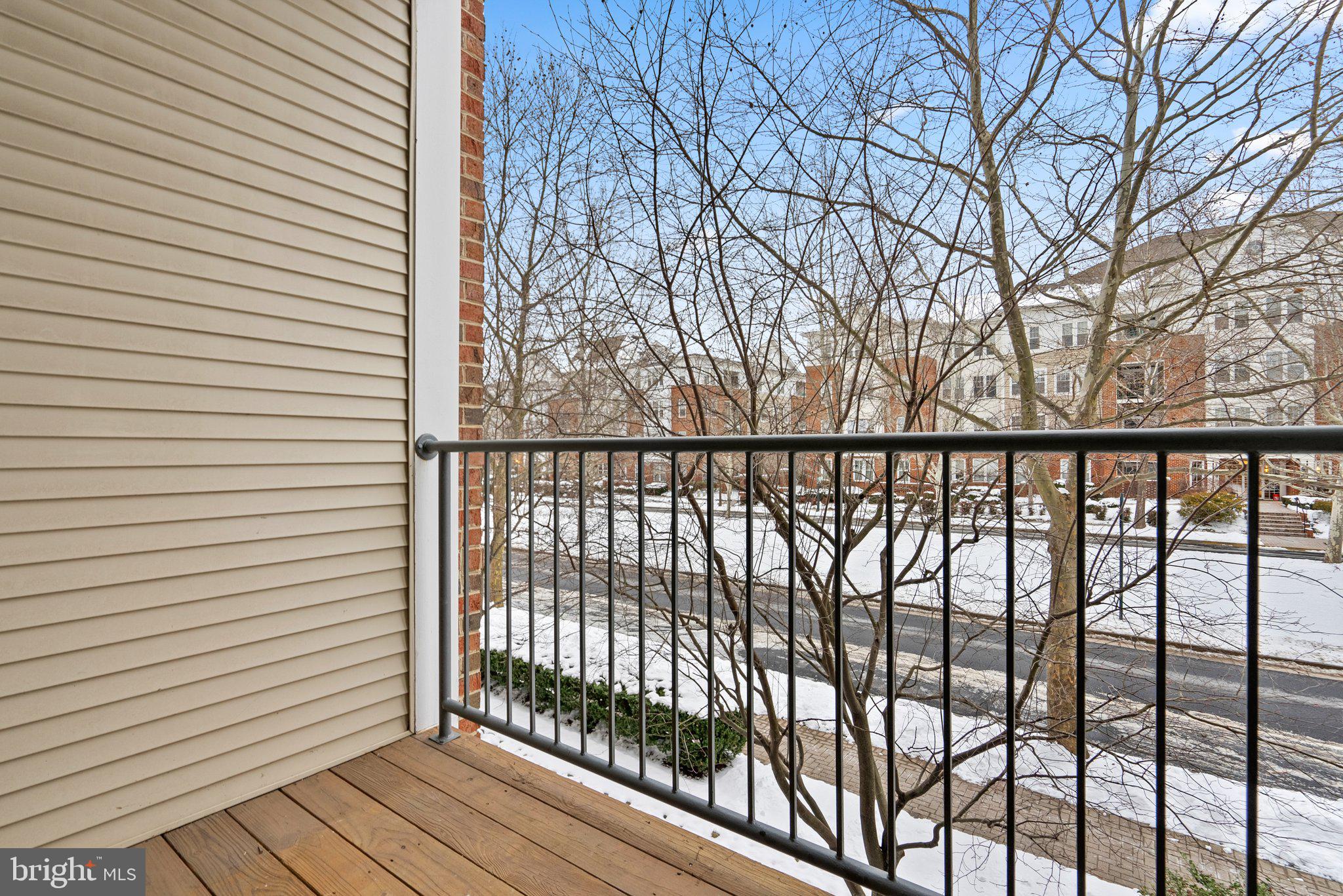 500 King Farm BOULEVARD Unit: 208