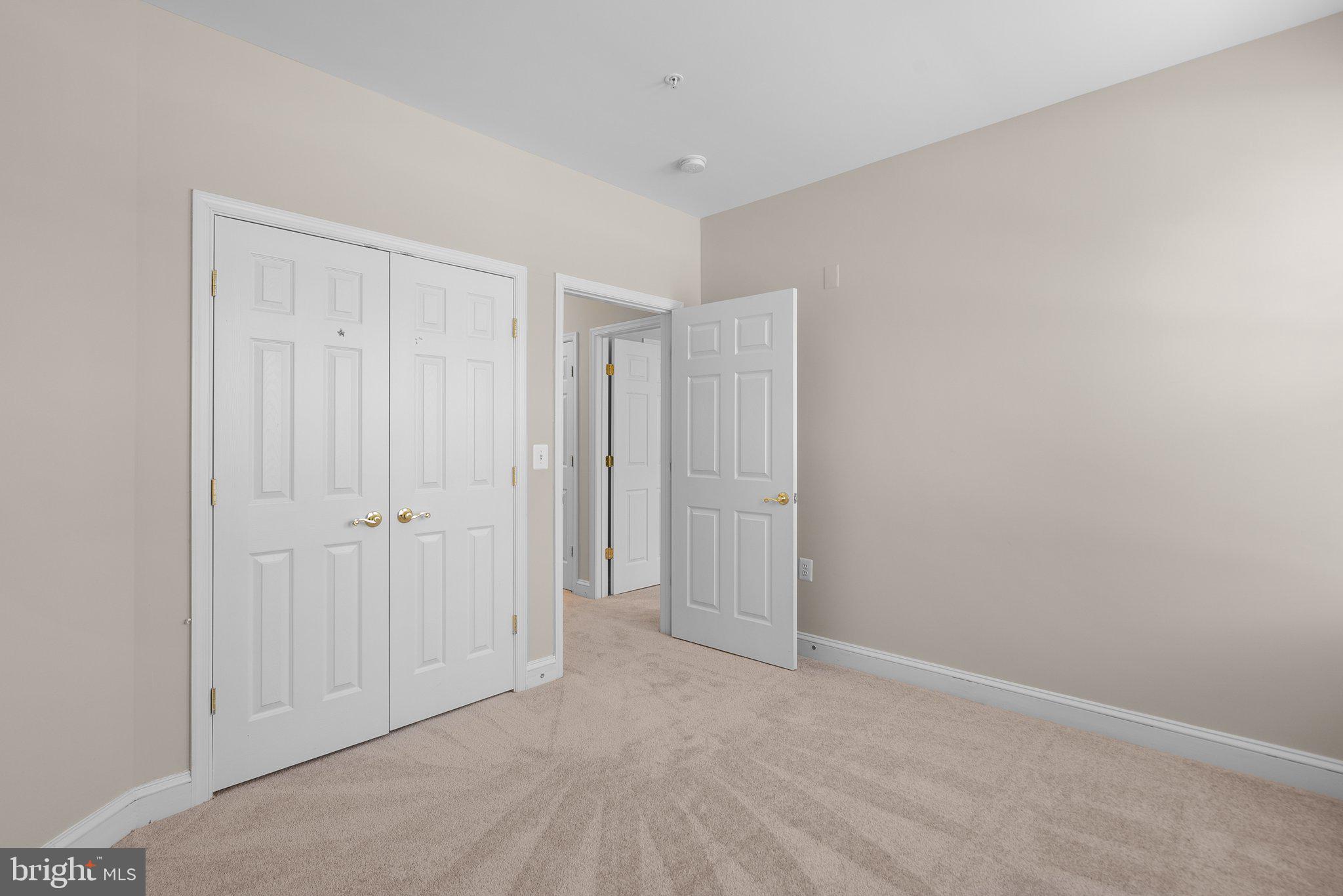500 King Farm BOULEVARD Unit: 208