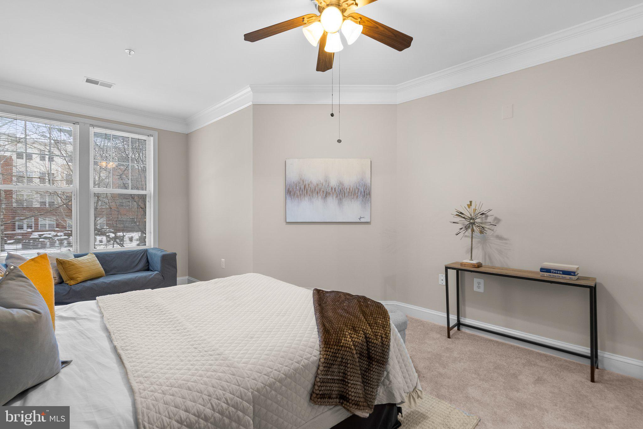 500 King Farm BOULEVARD Unit: 208