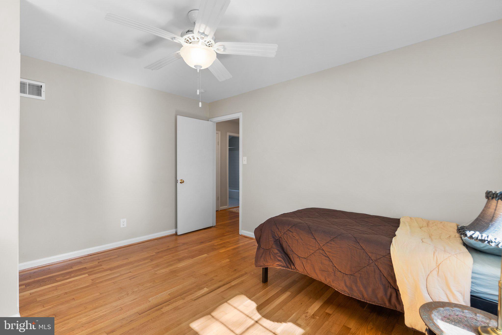 9105 Cherbourg Drive