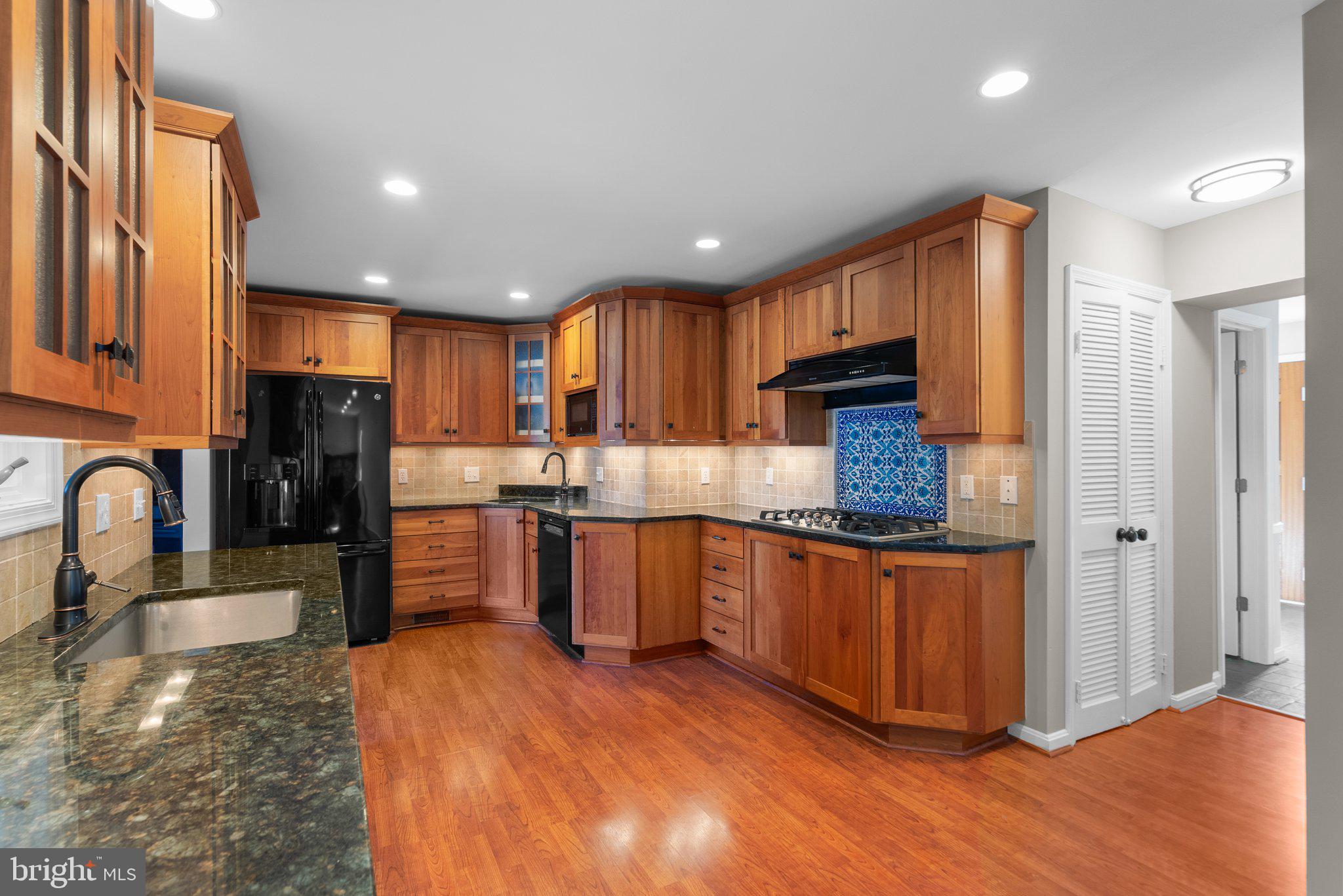 9105 Cherbourg Drive