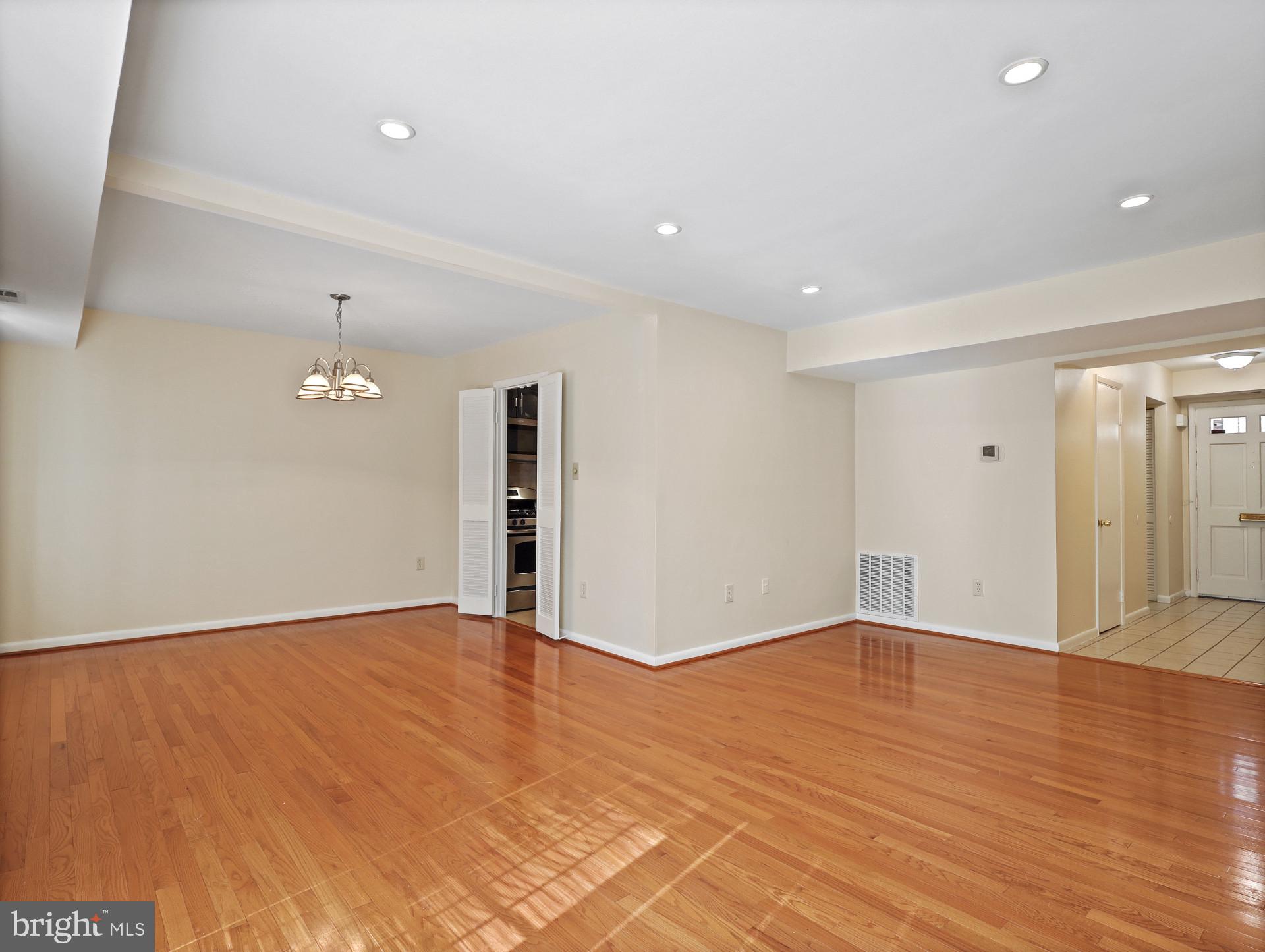 10735 Bucknell #17