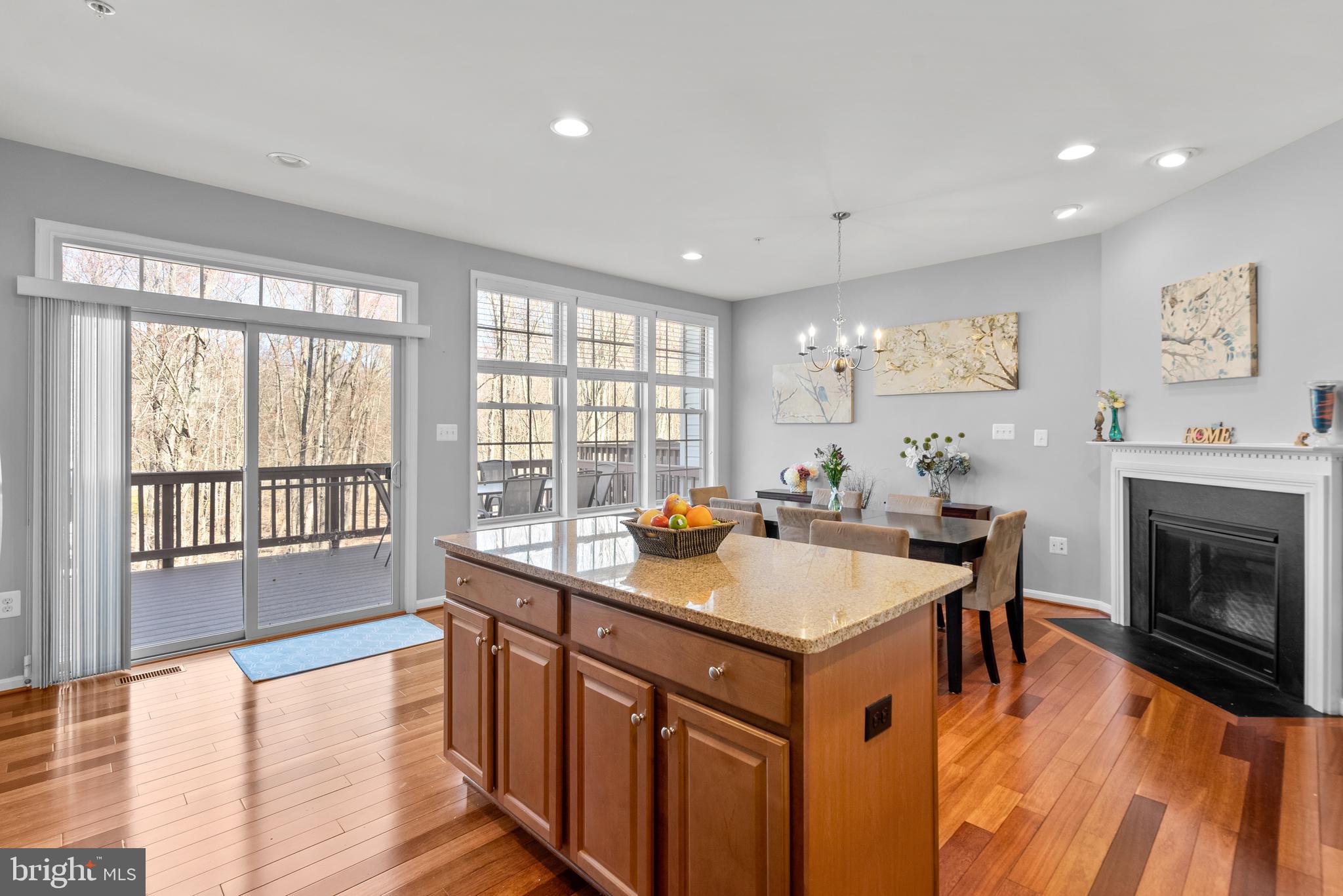 15527 Thistlebridge Ct