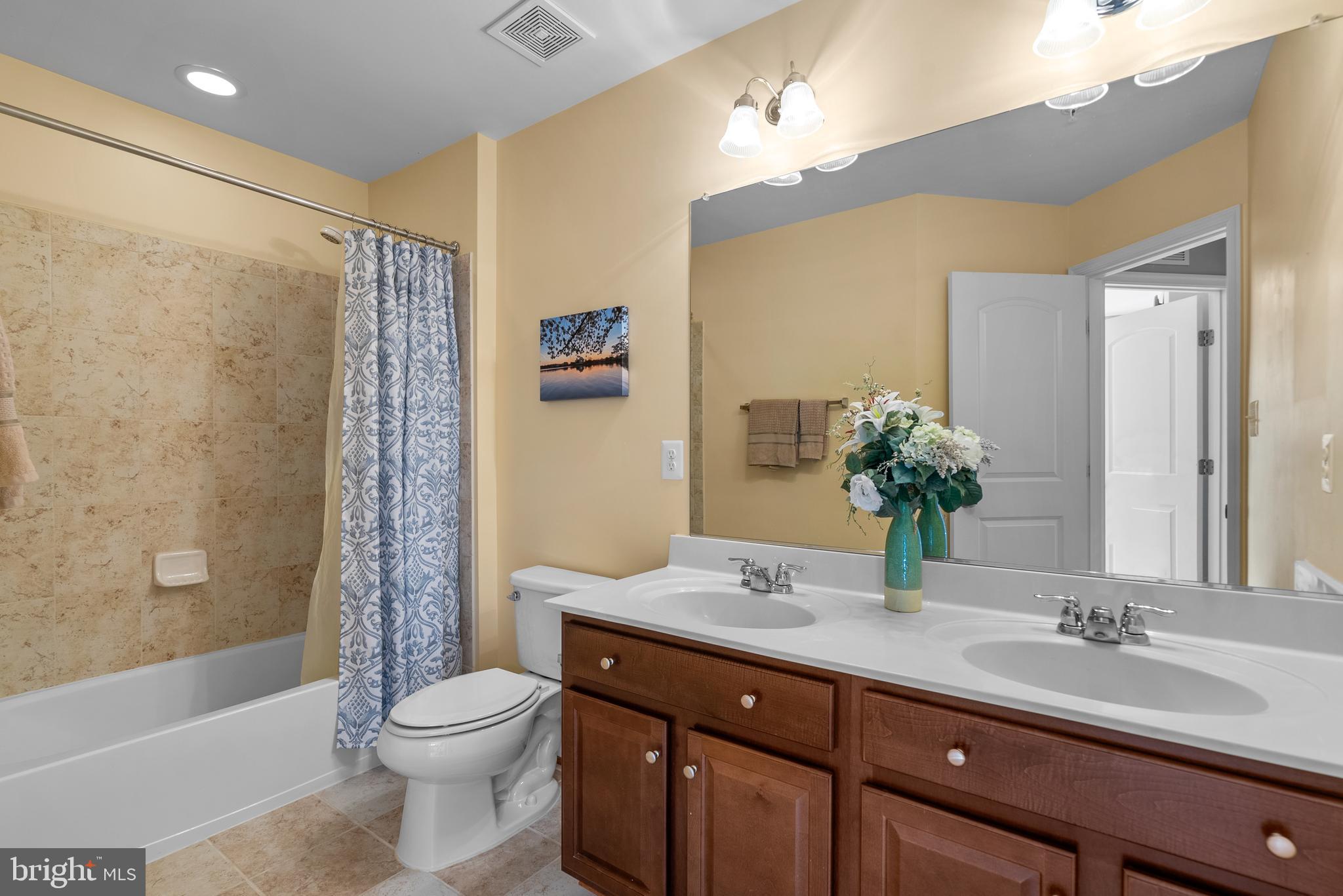 15527 Thistlebridge Ct