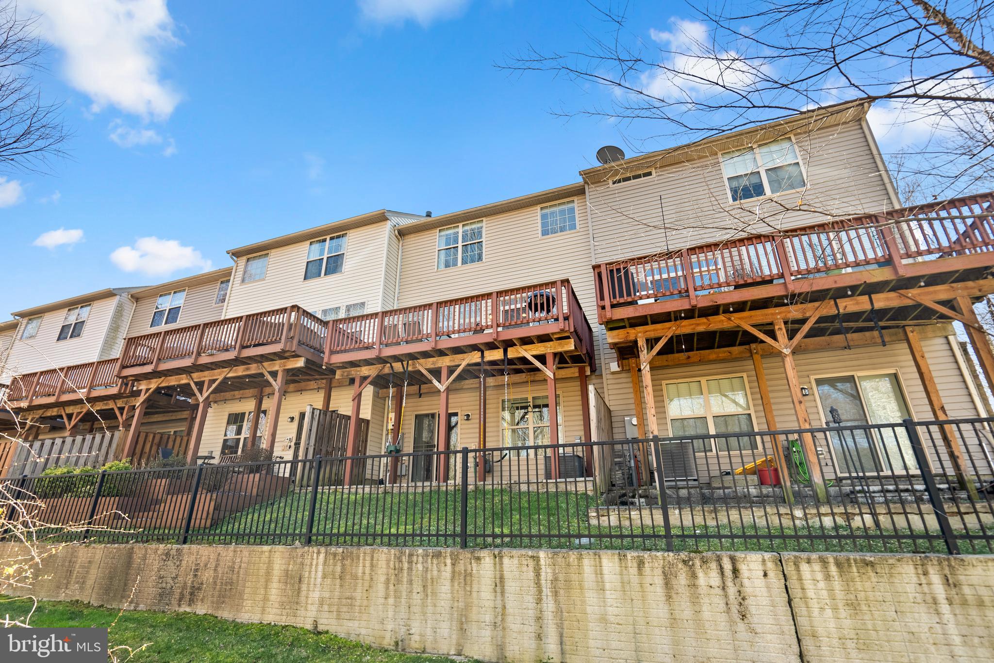 15527 Thistlebridge Ct