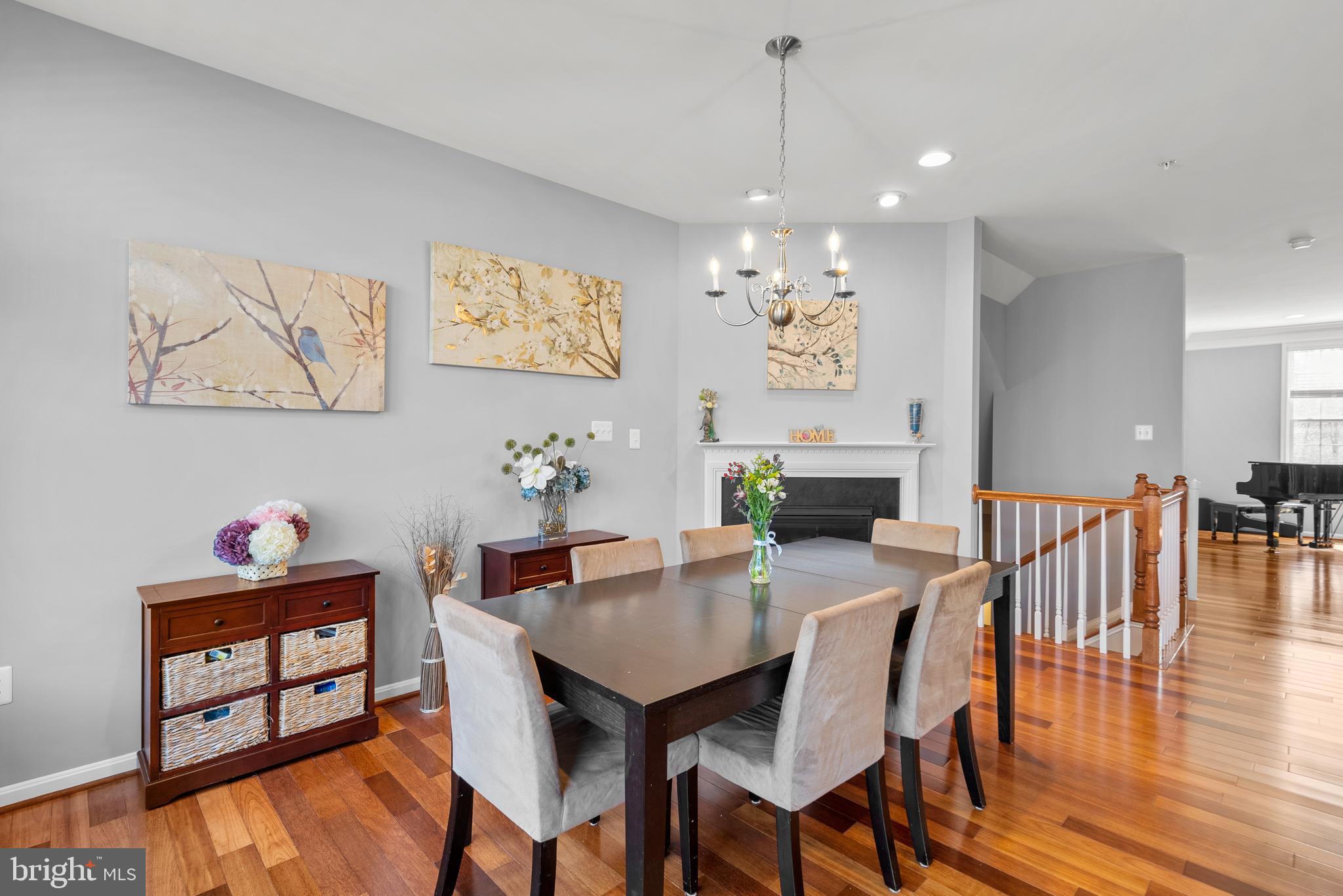 15527 Thistlebridge Ct